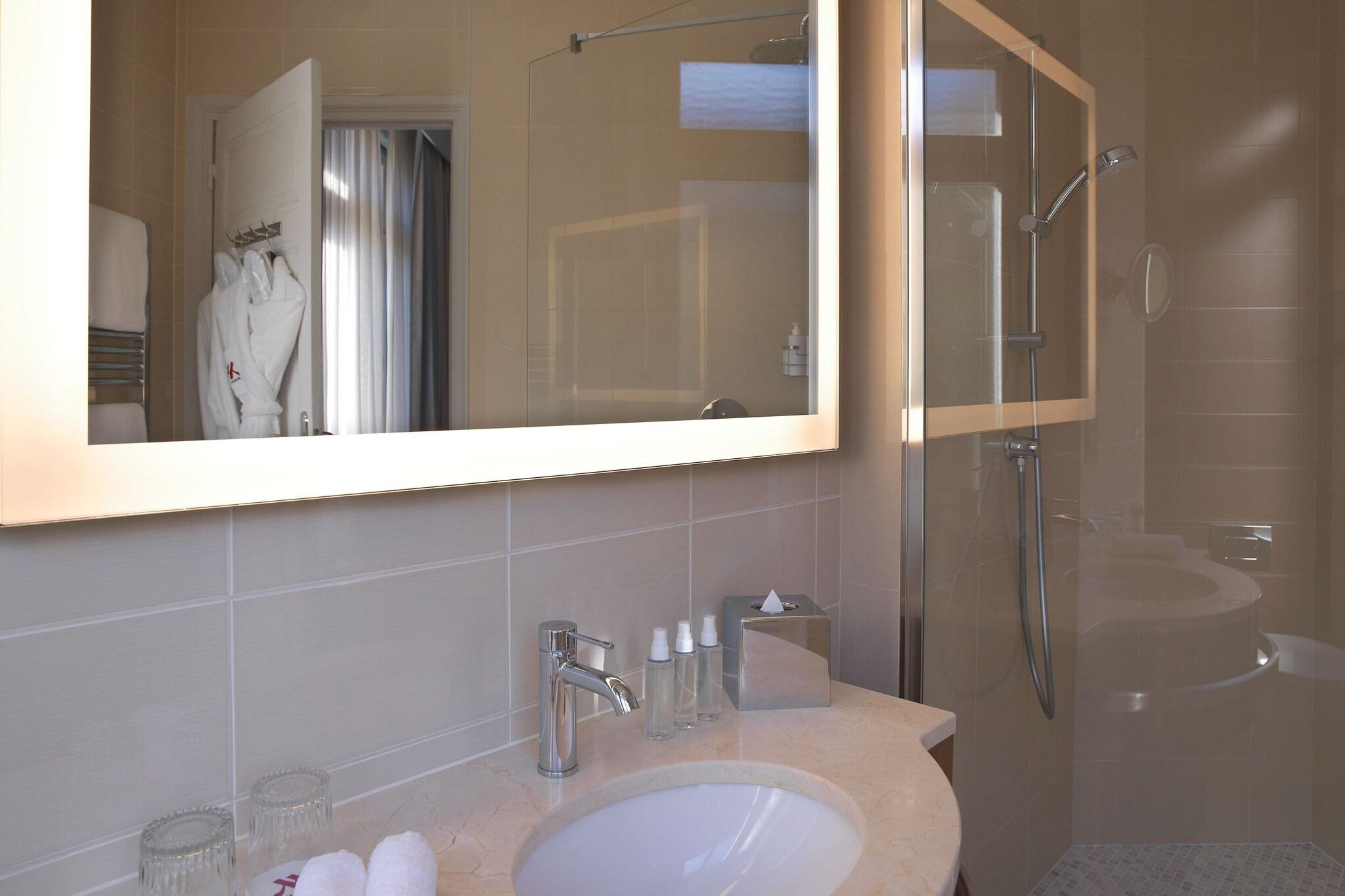 Suite Executive King Bed