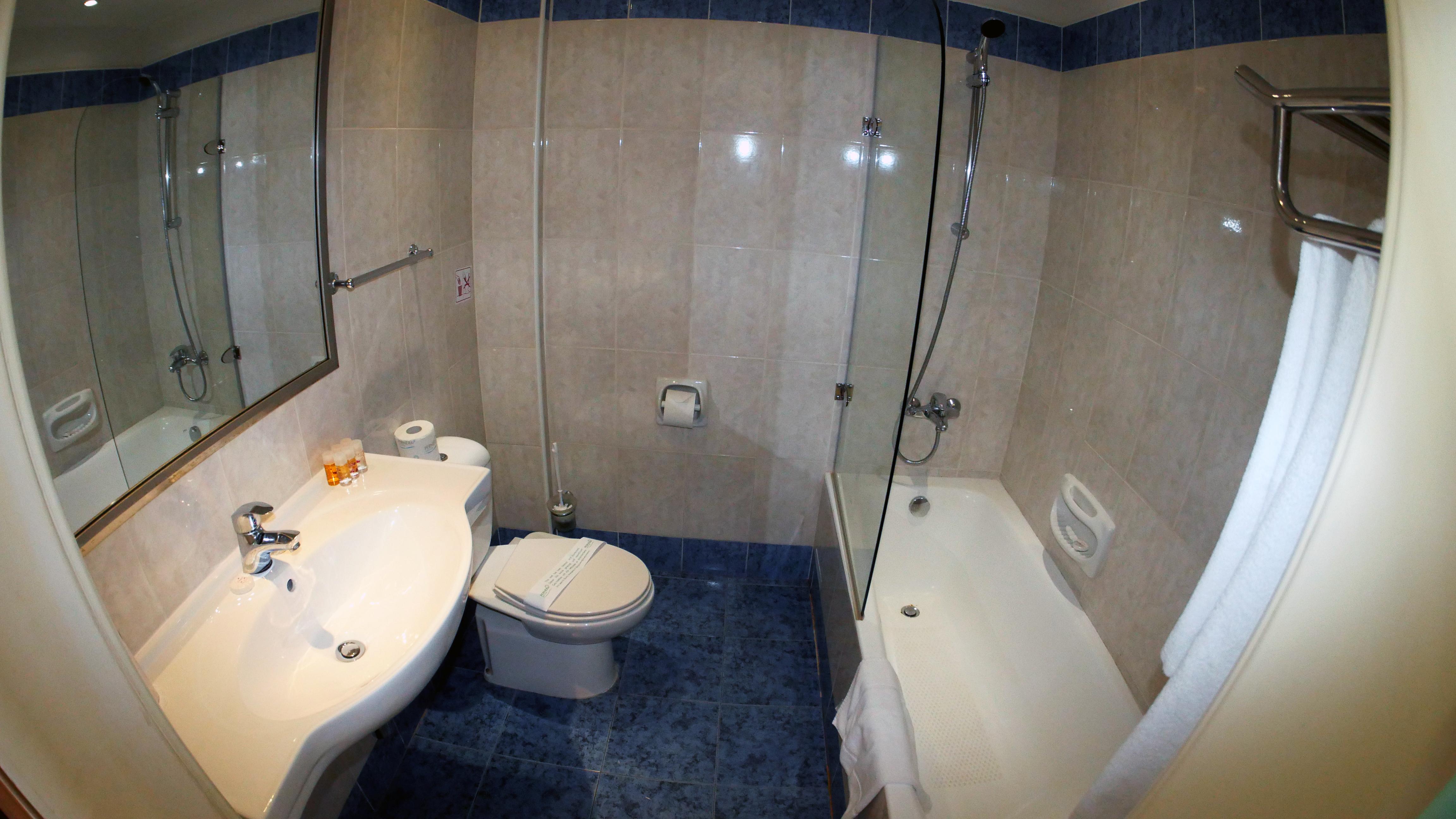 Double or Twin Standard