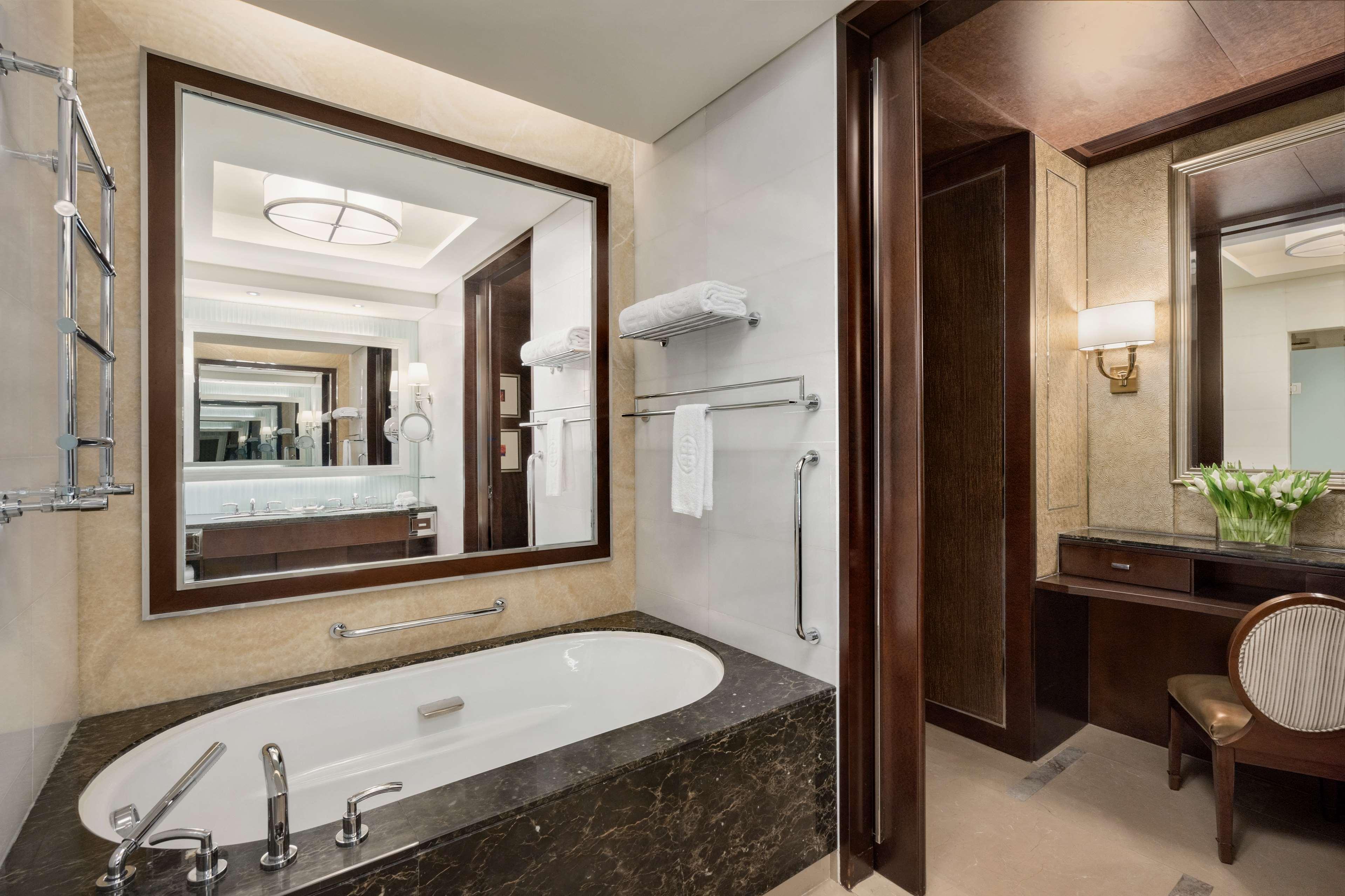 Double Premier King Bed