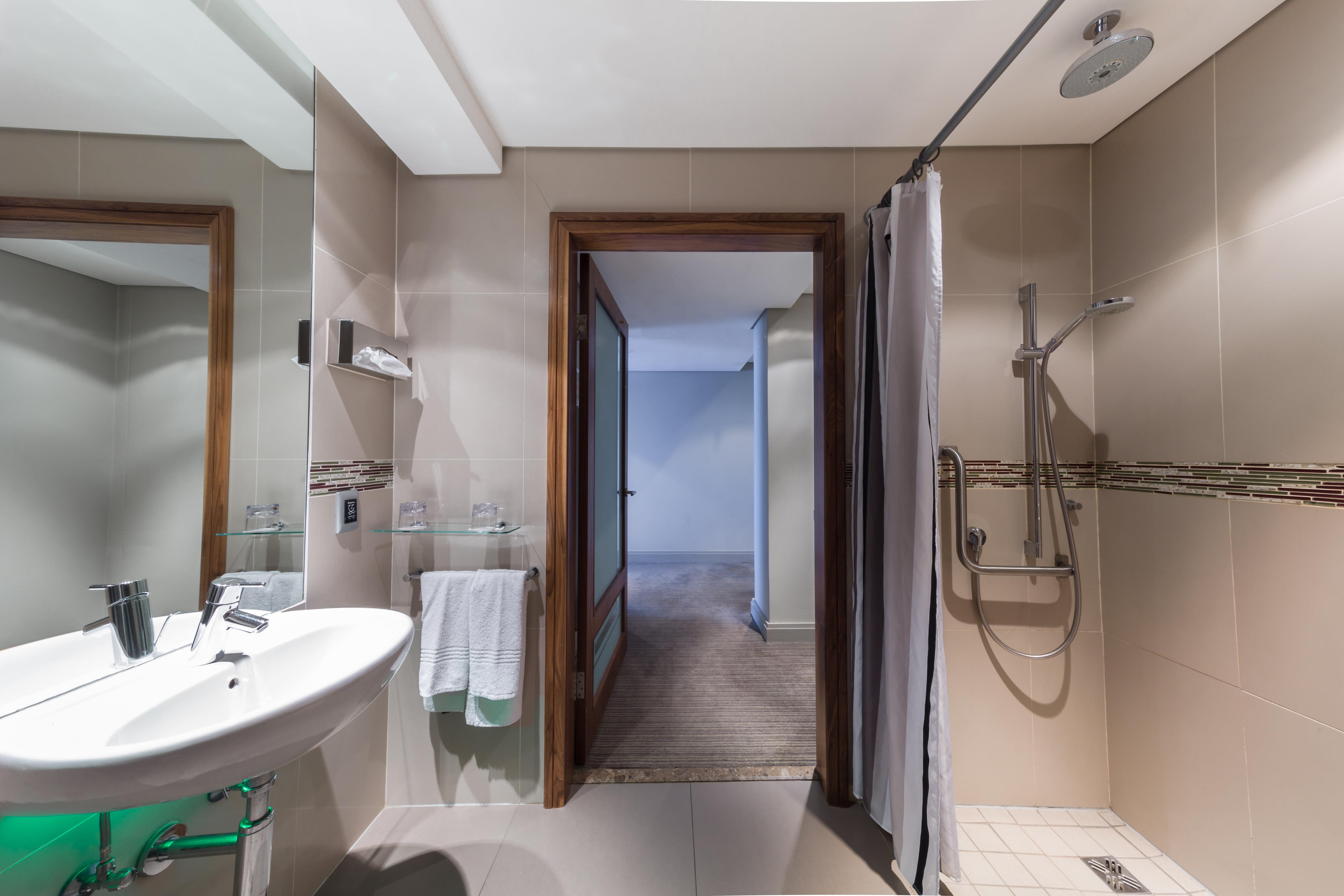 Double Accessible-queen Size Bed