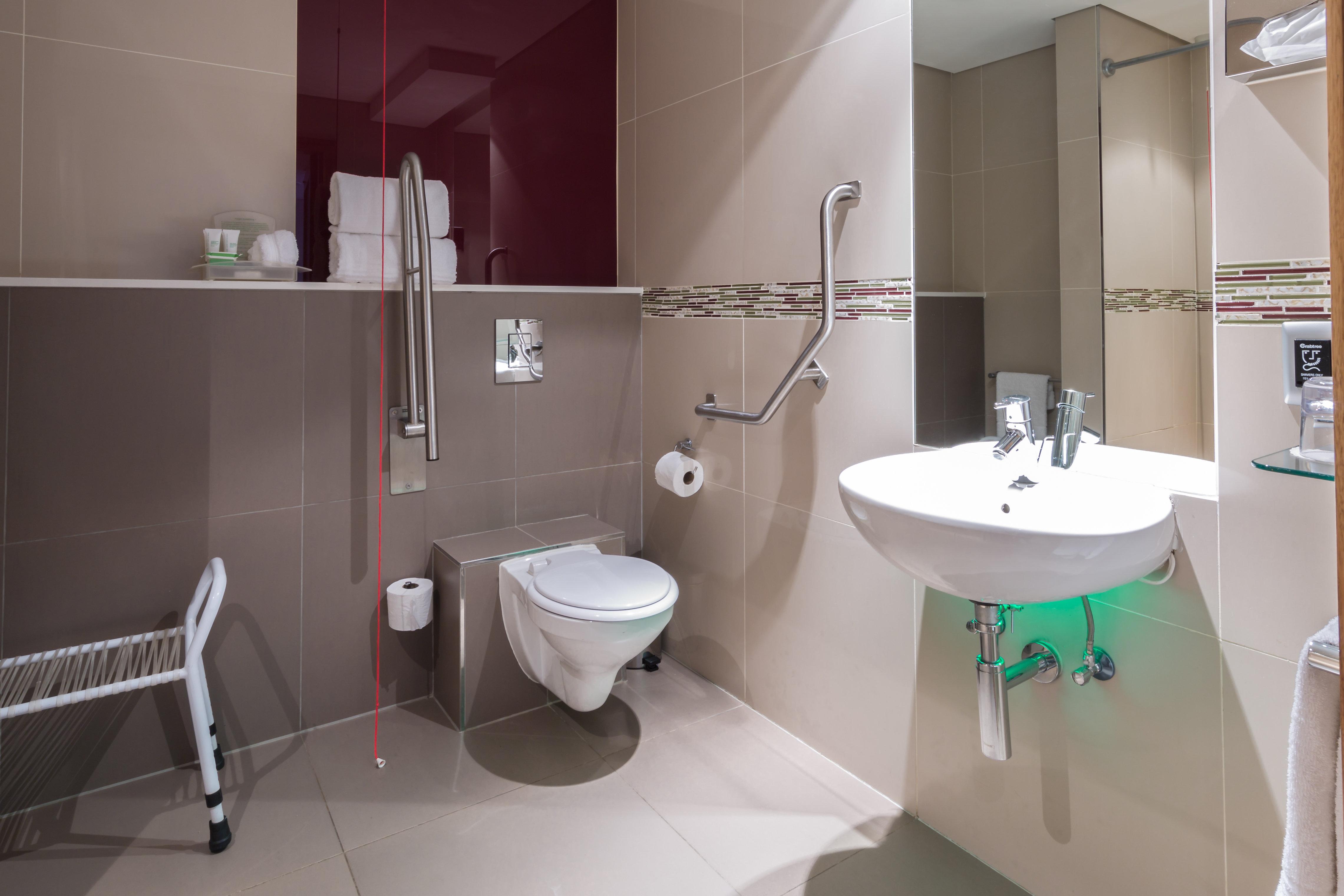 Double Accessible-queen Size Bed