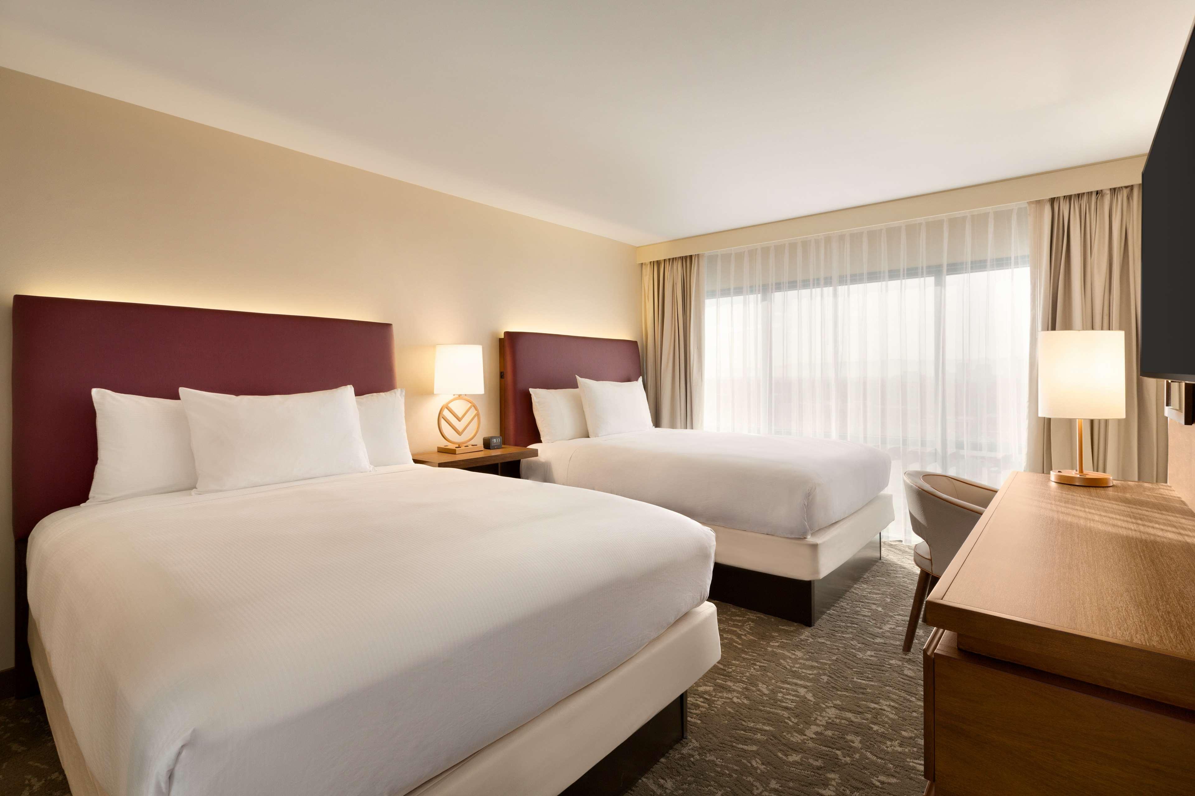 Suite Two Queen Beds One Bedroom