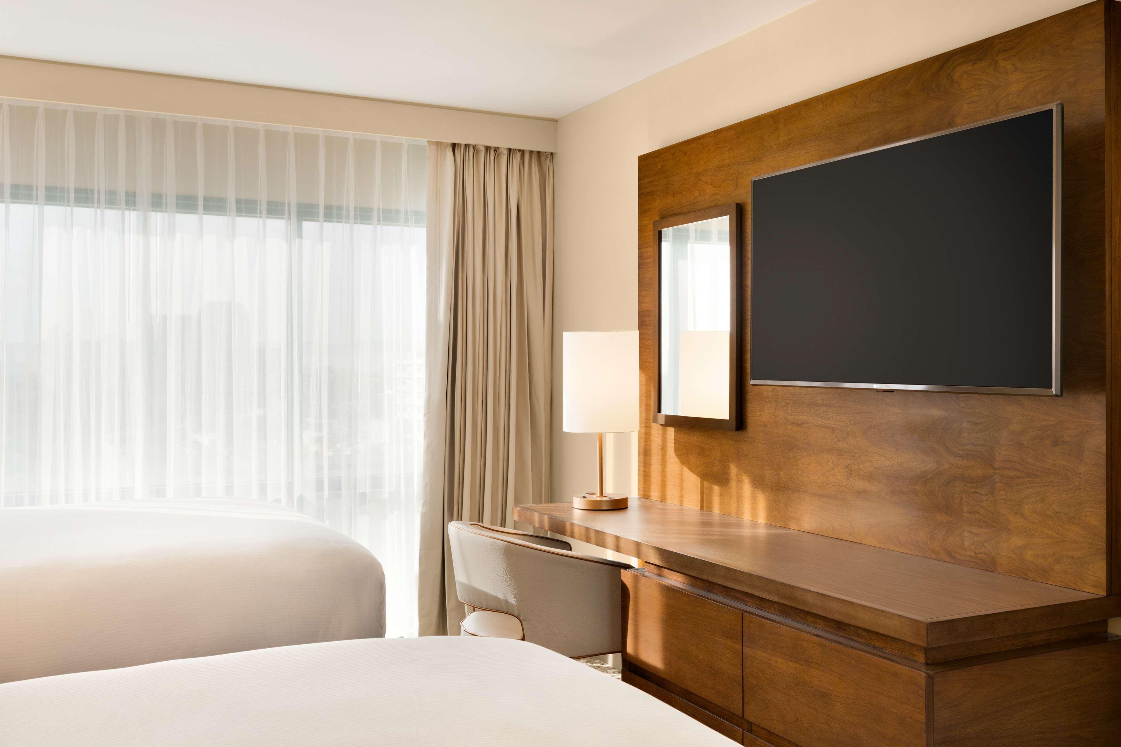 Suite Two Queen Beds One Bedroom