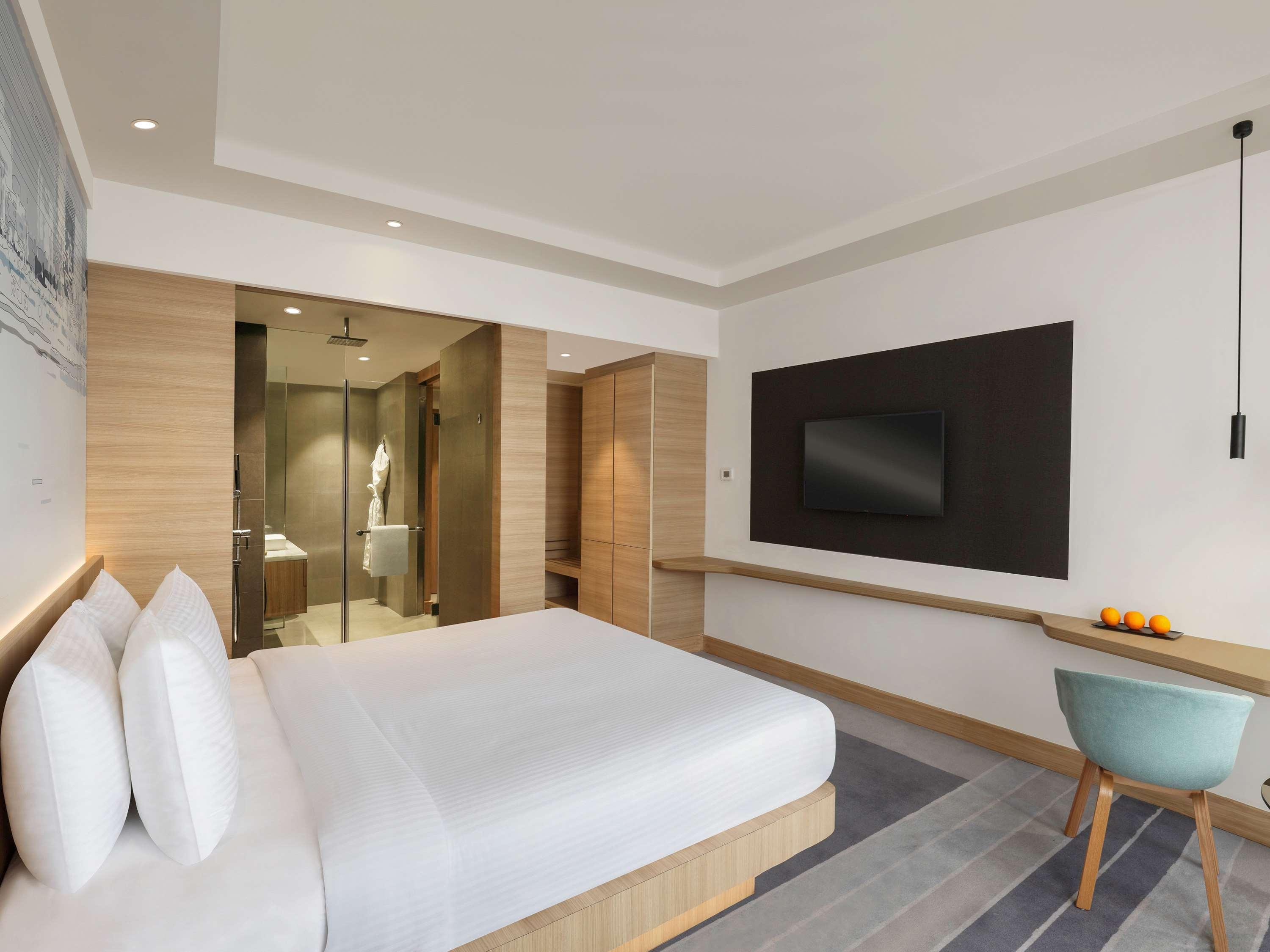 Double Superior Ocean View