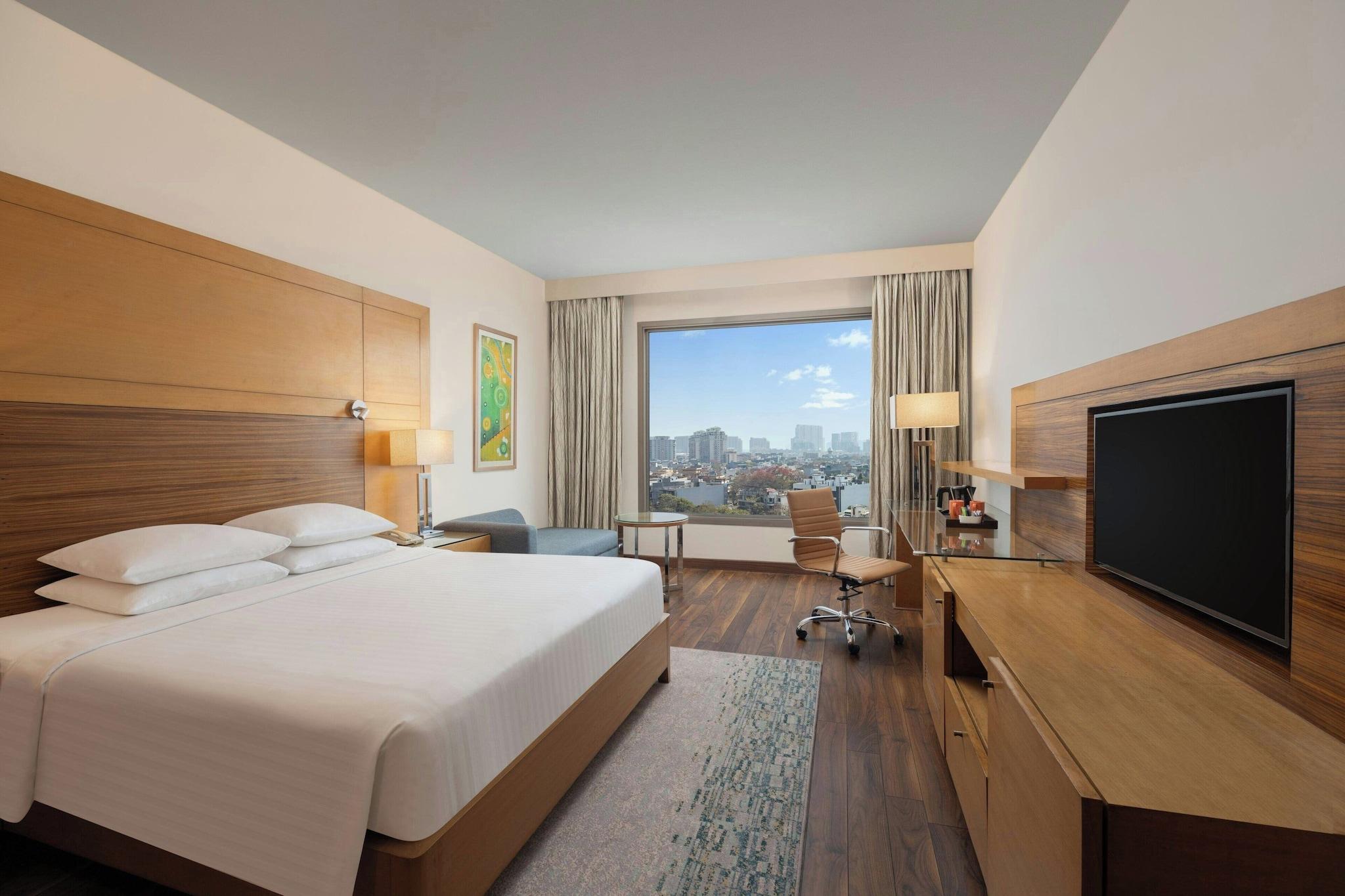 Double King Bed Non Smoking