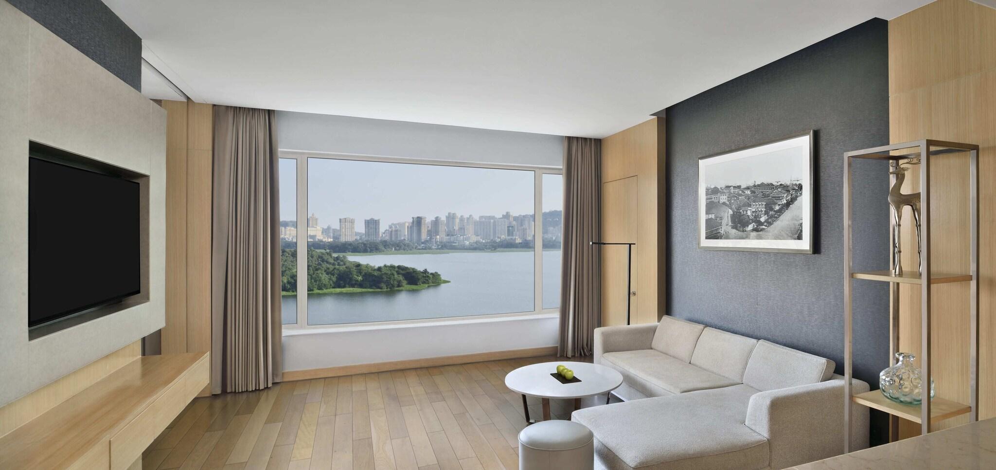 Double Club with Views