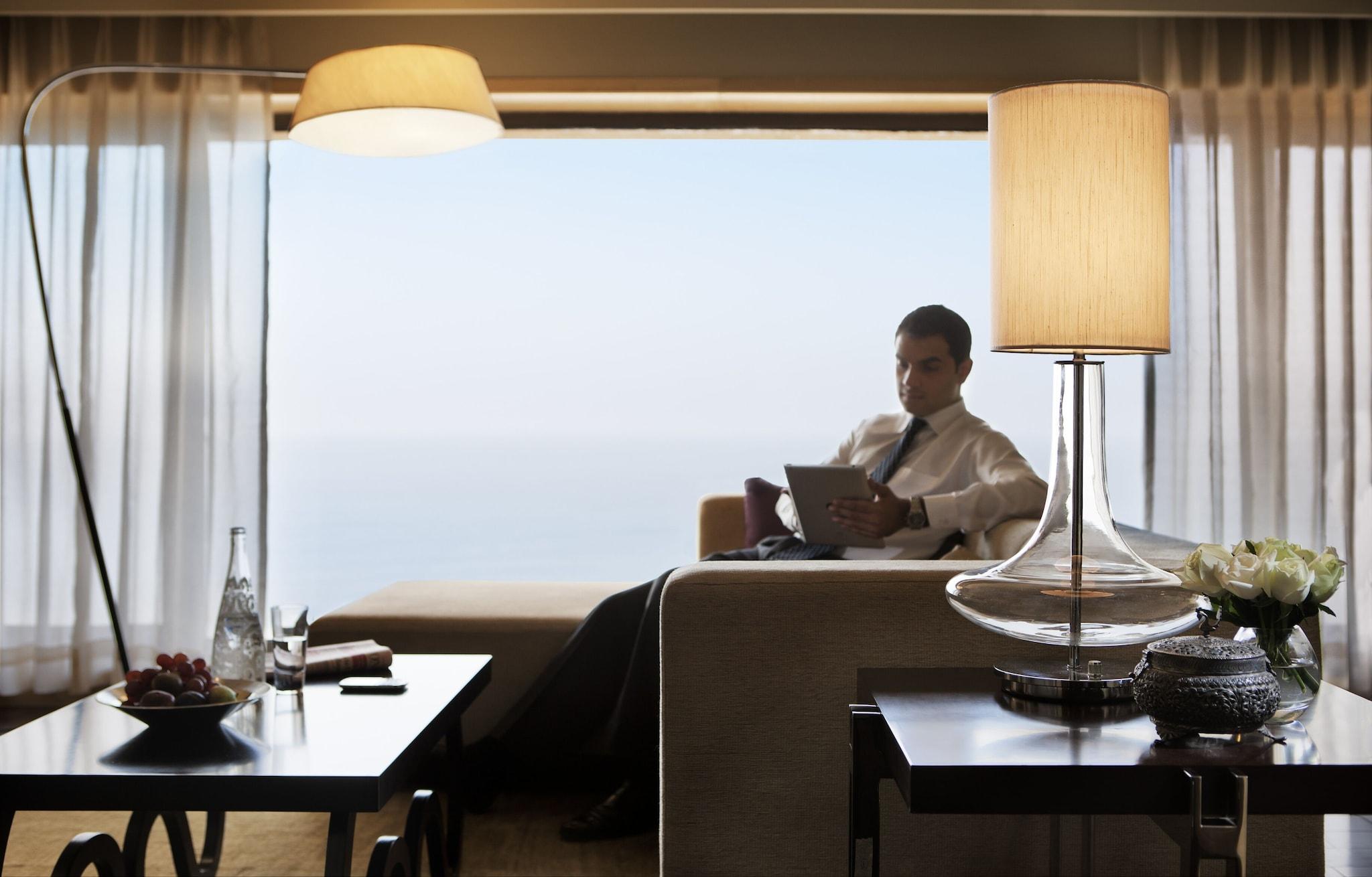 Suite King Bed Non Smoking