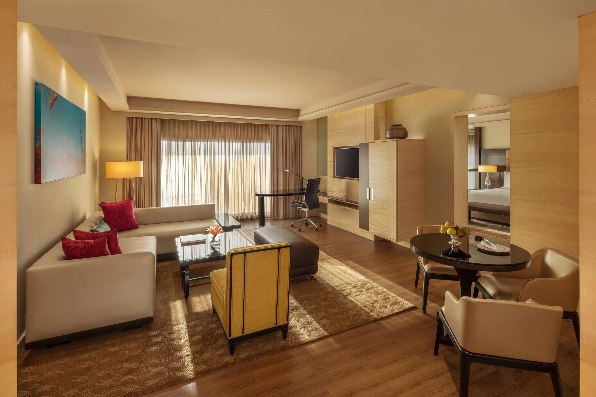 Junior Suite Executive King Bed