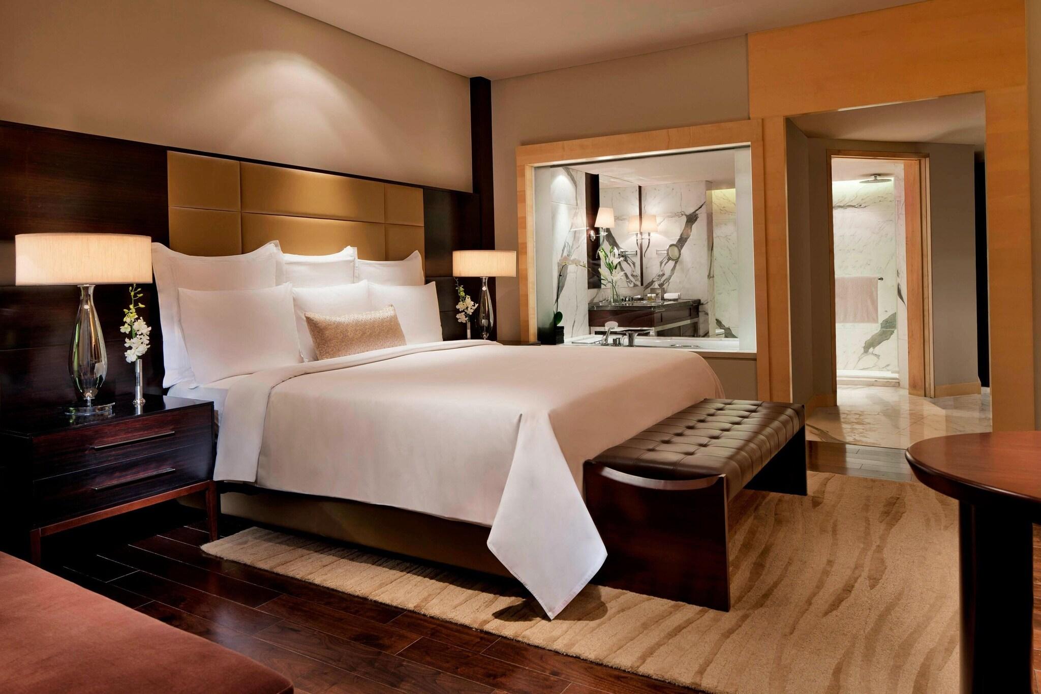 Double Executive King Bed