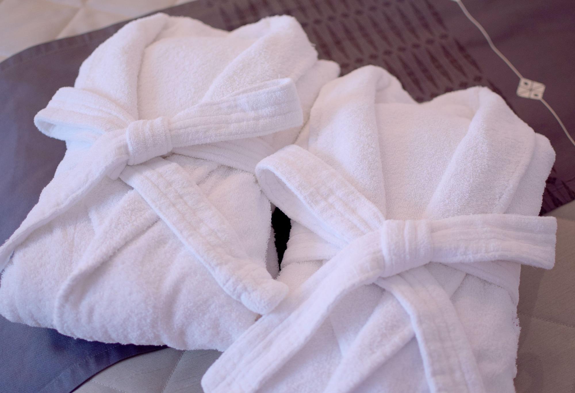 Twin Deluxe Two Beds