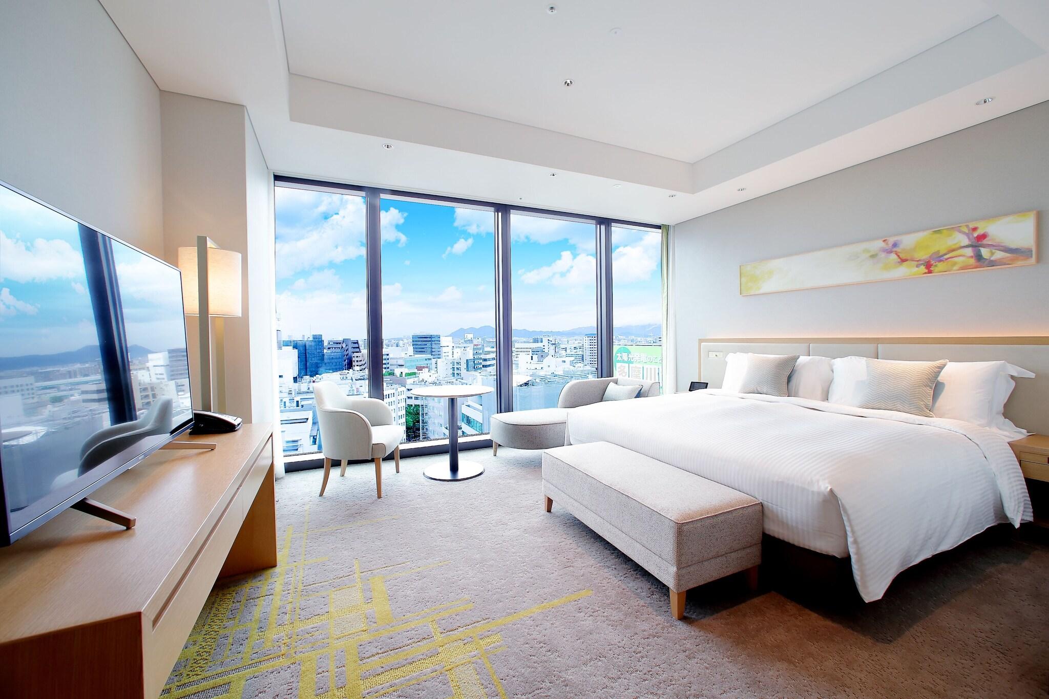 Double Deluxe King Bed