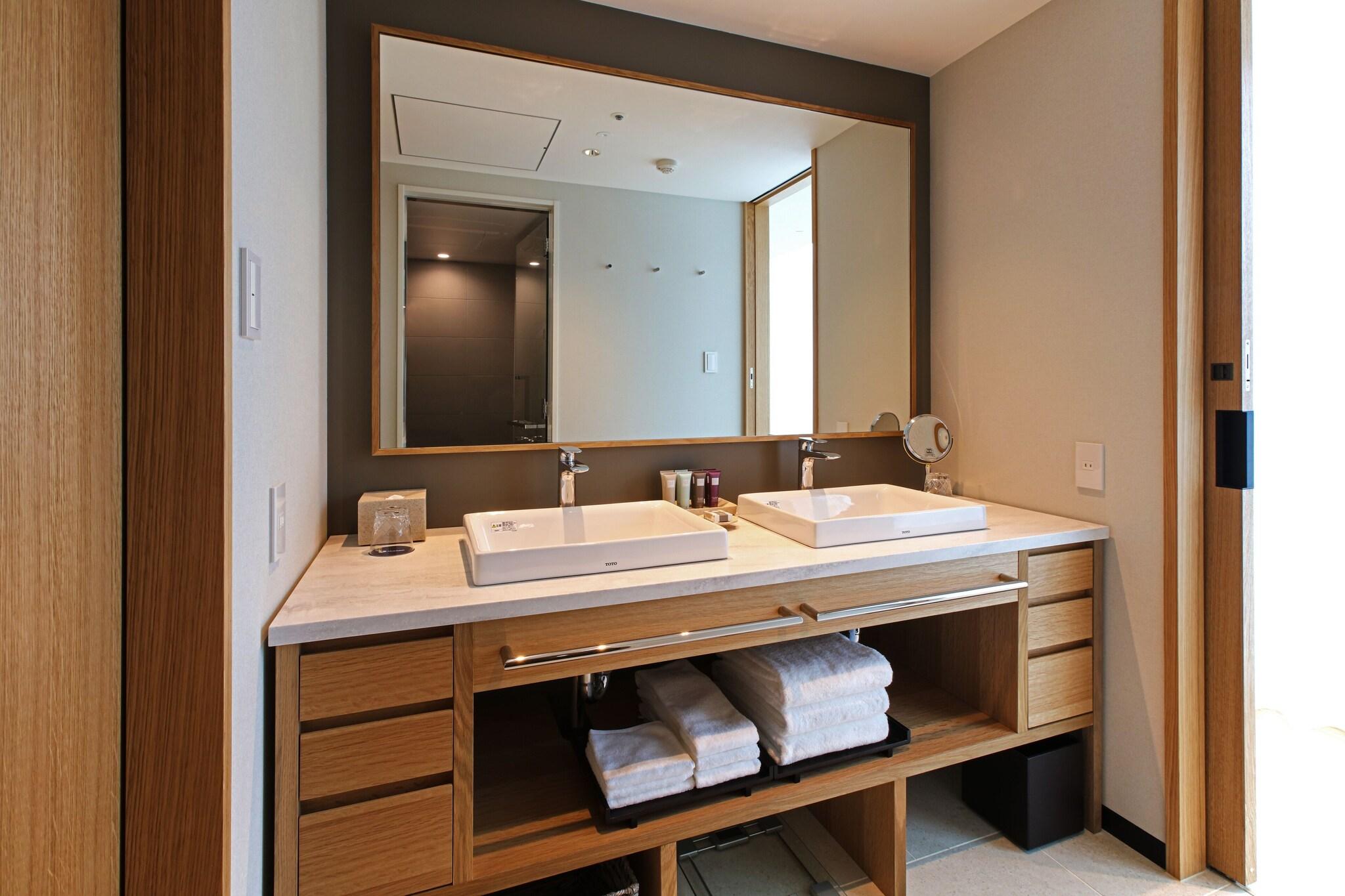 Twin Premium Non Smoking