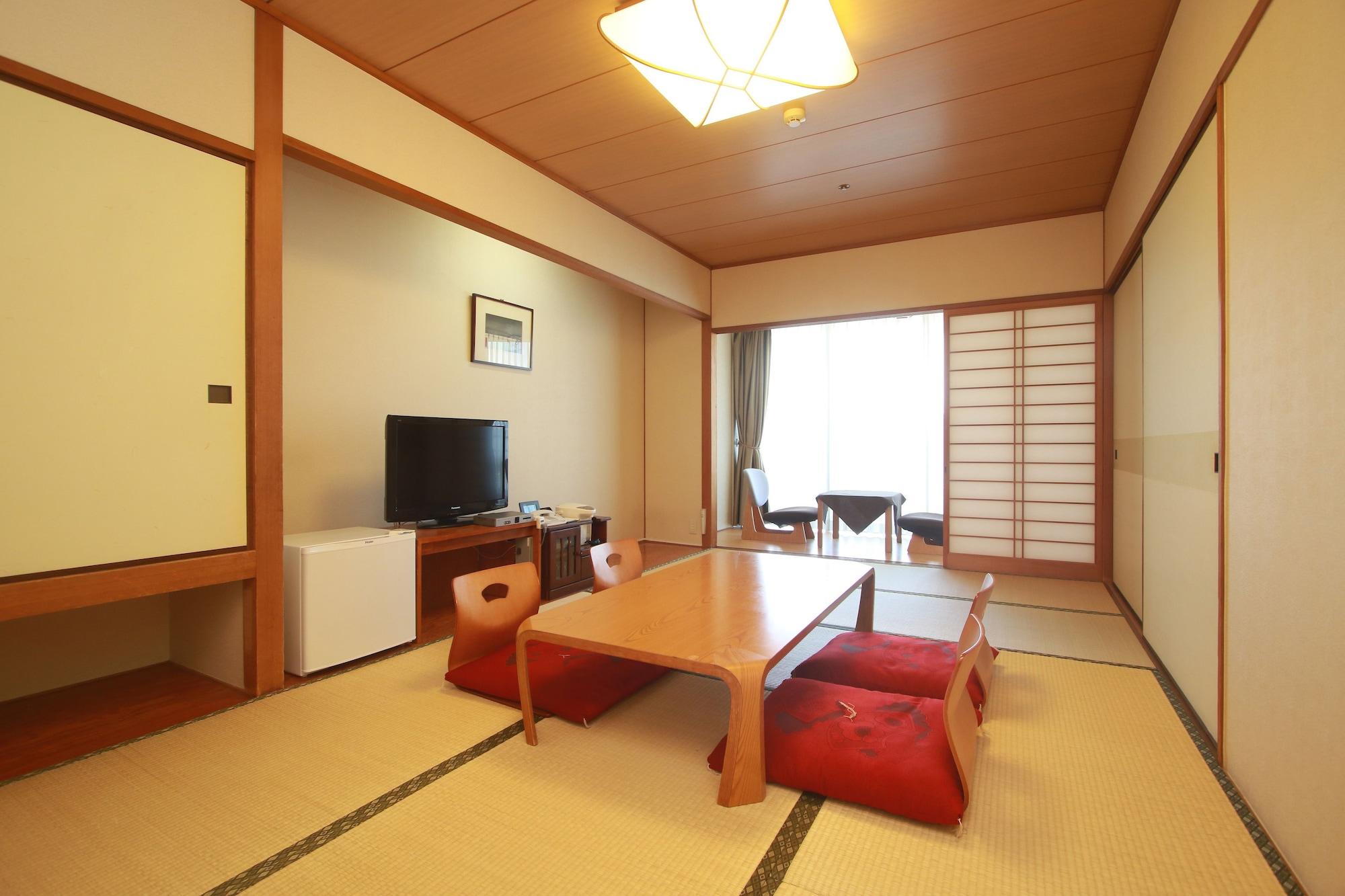 Quadruple Japanese Room