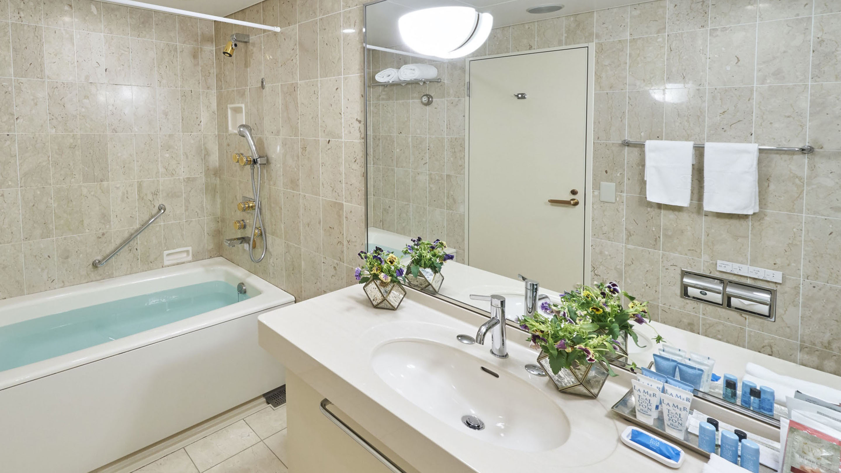 Family Room Superior