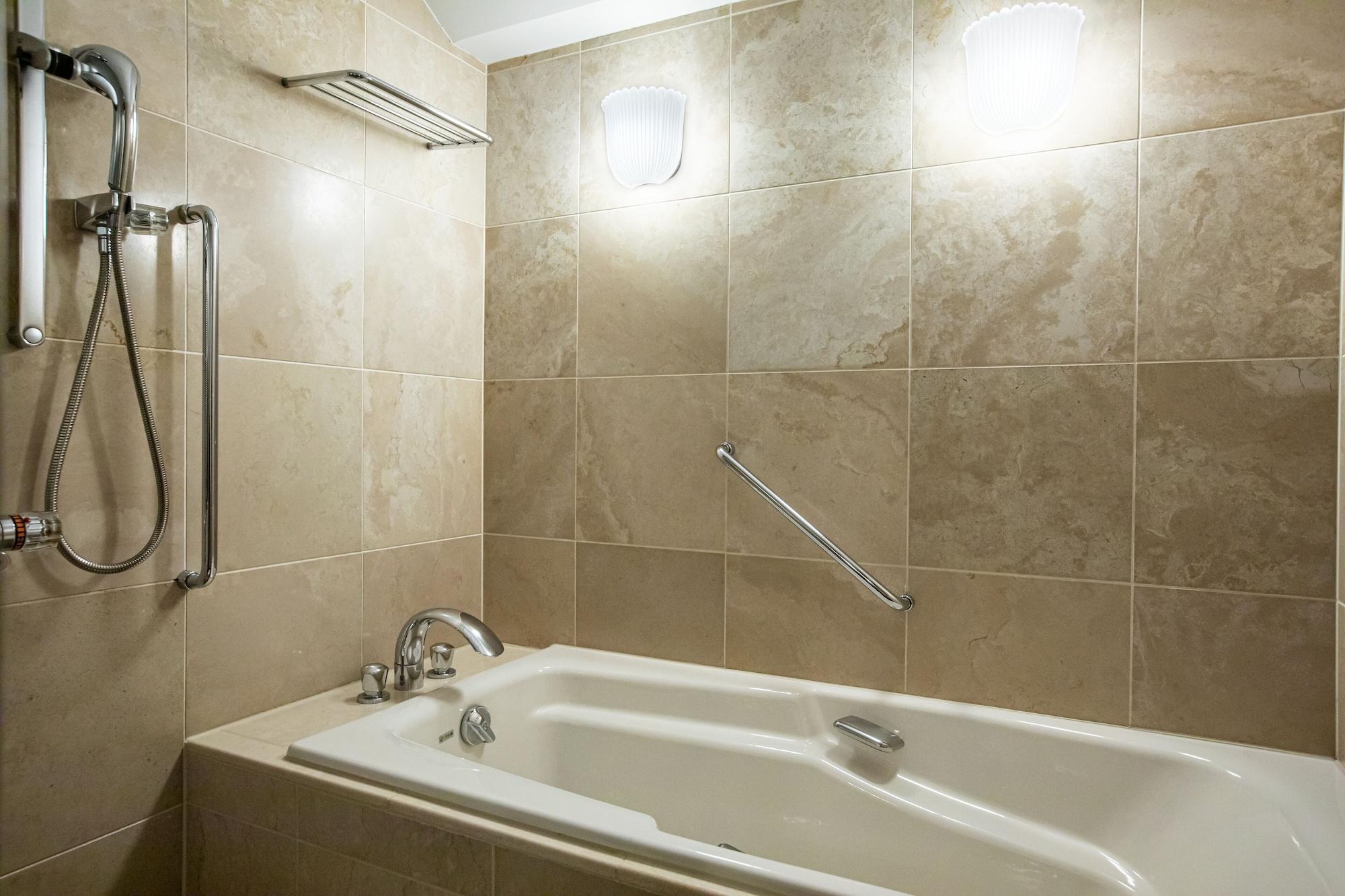 Suite with Double Bed