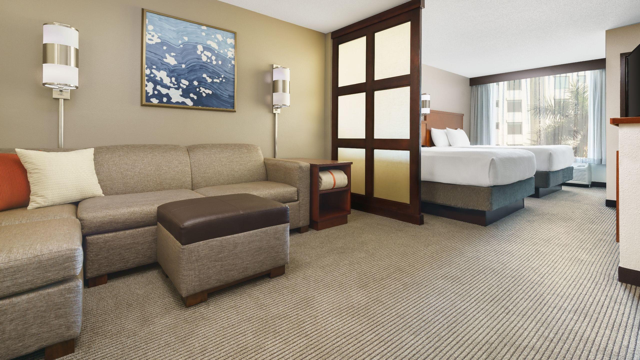 Double Queen Size Bed