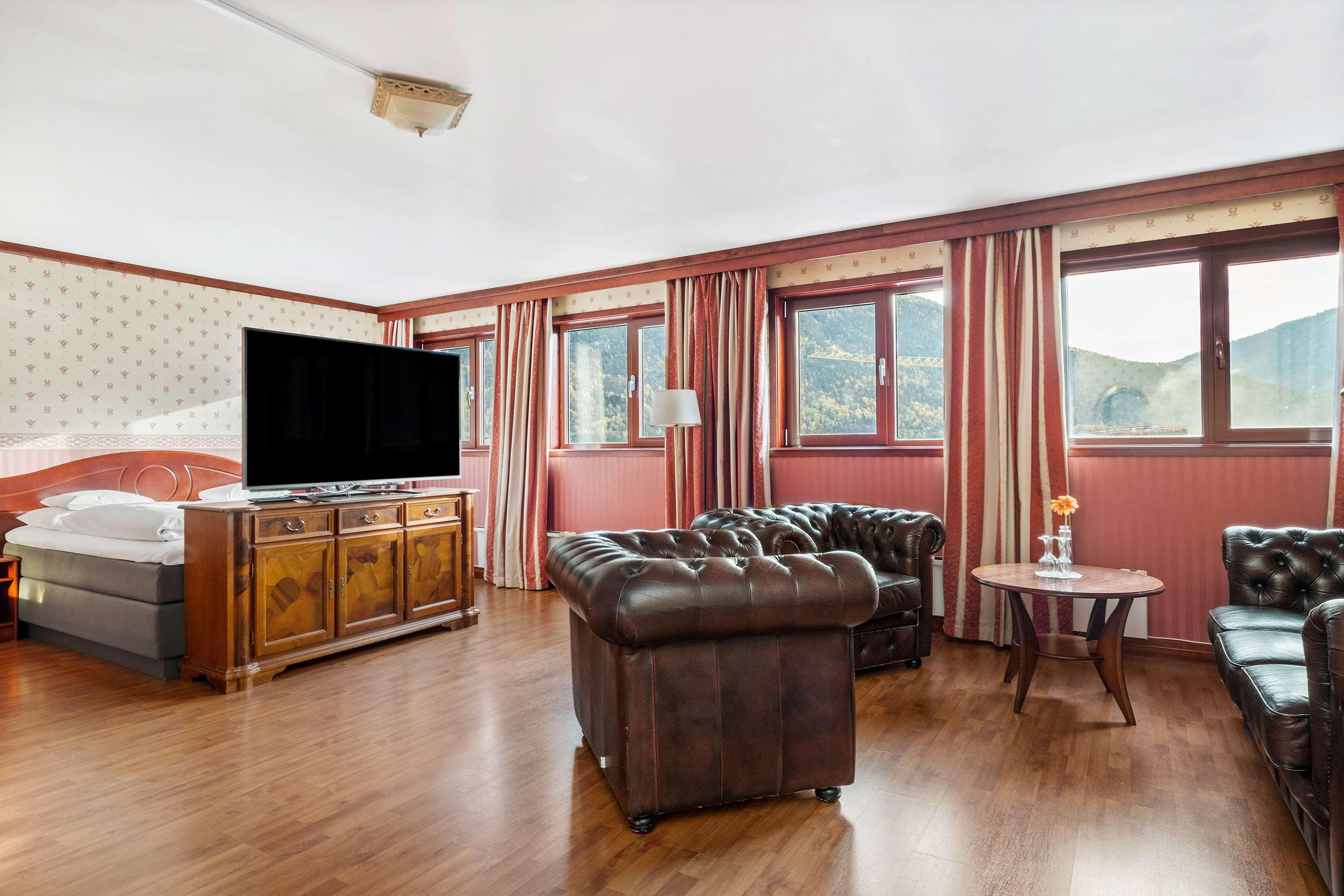 Junior Suite Standard