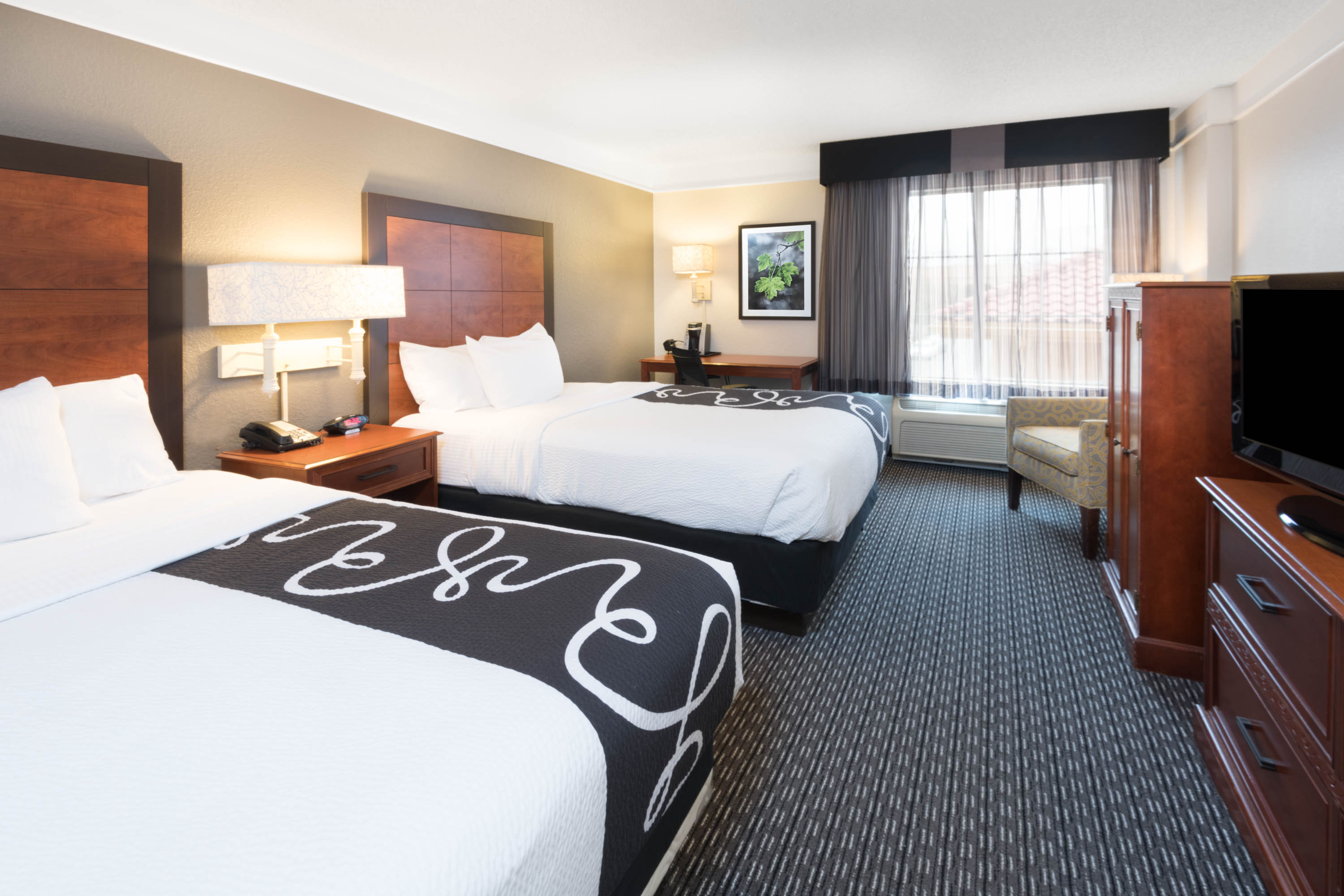Room Two Double Beds Non Smoking