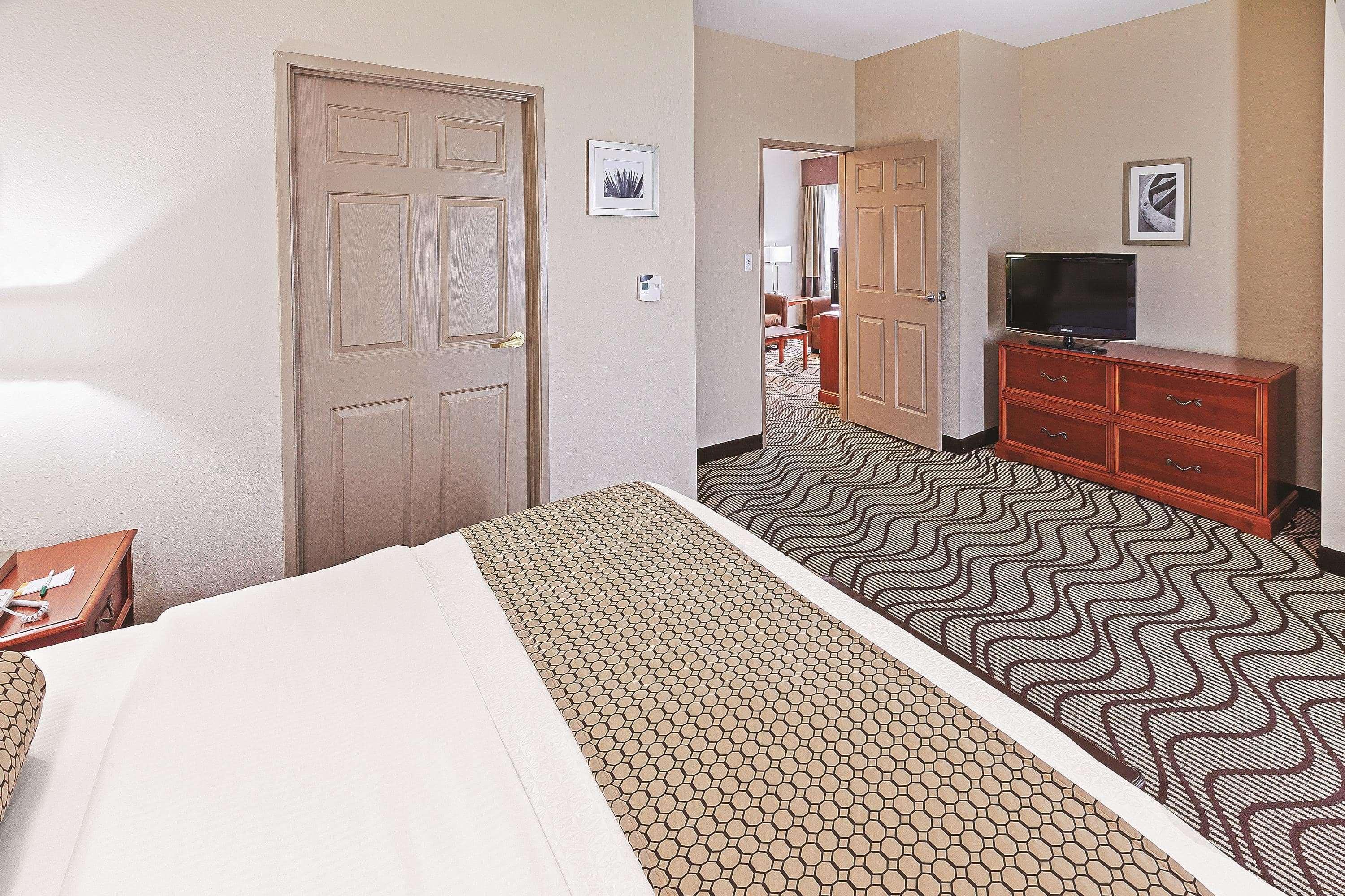 Suite King Bed Non Smoking
