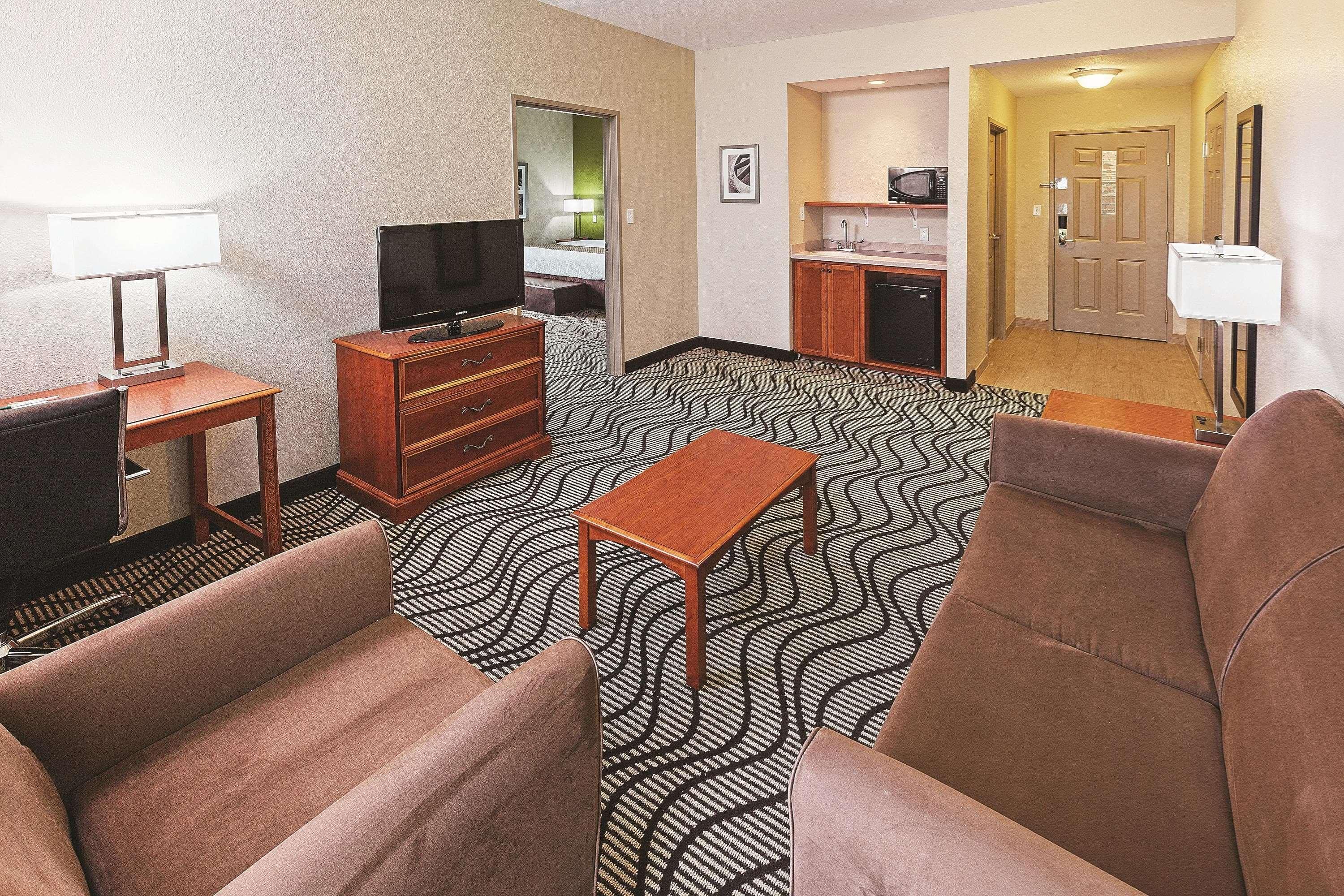 Suite King Bed Non Smoking