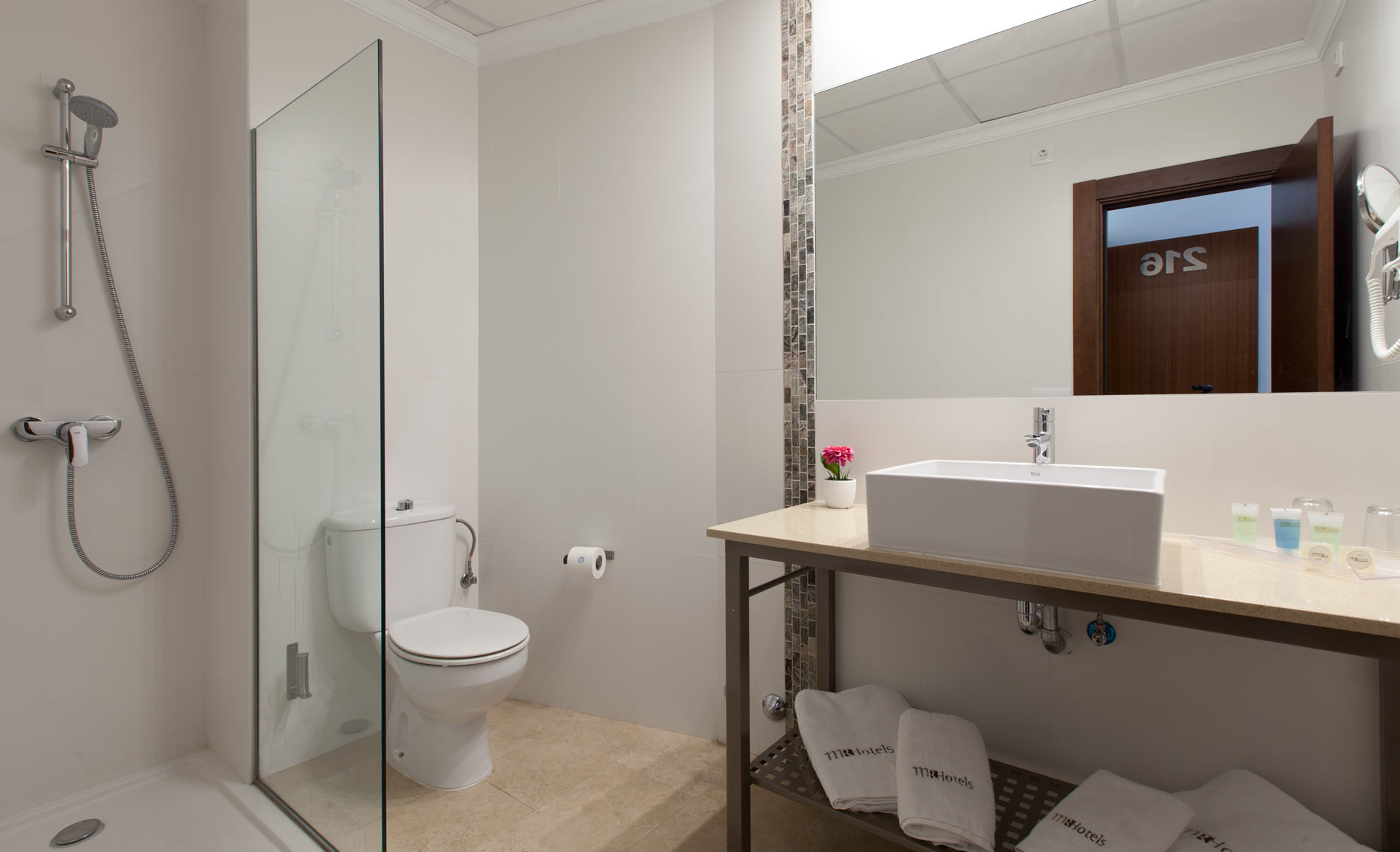 Double or Twin Standard