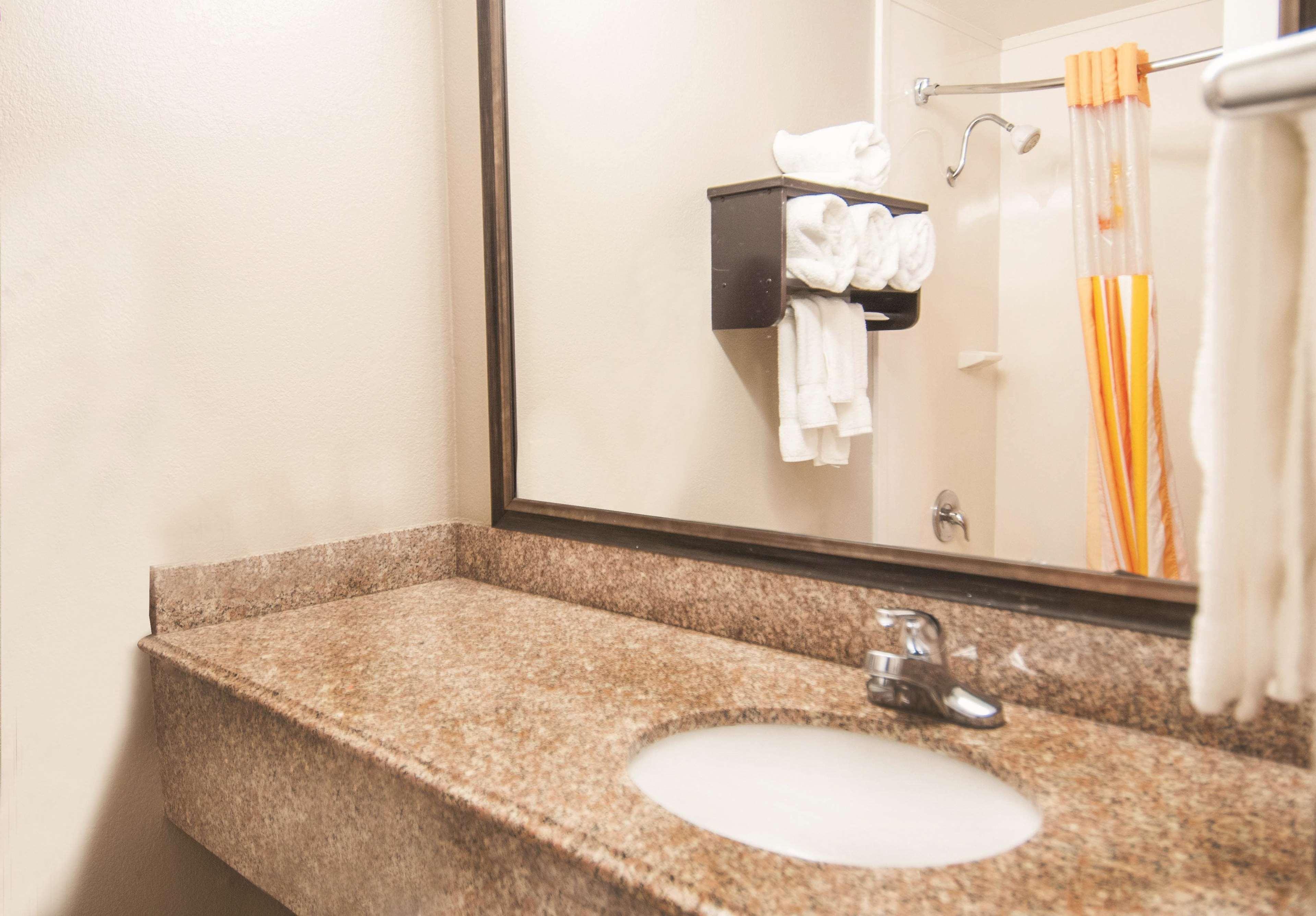 Room Two Double Beds Non Smoking