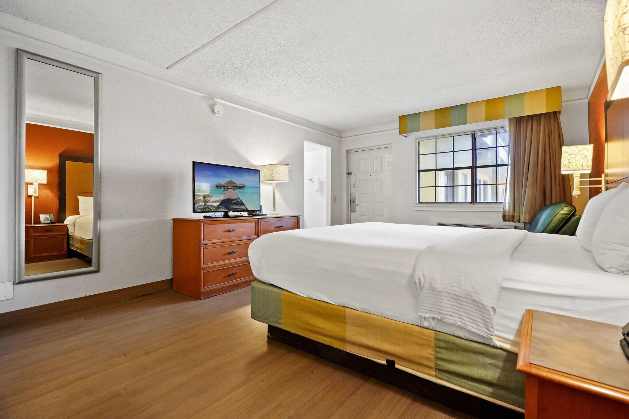 Room Deluxe King Bed