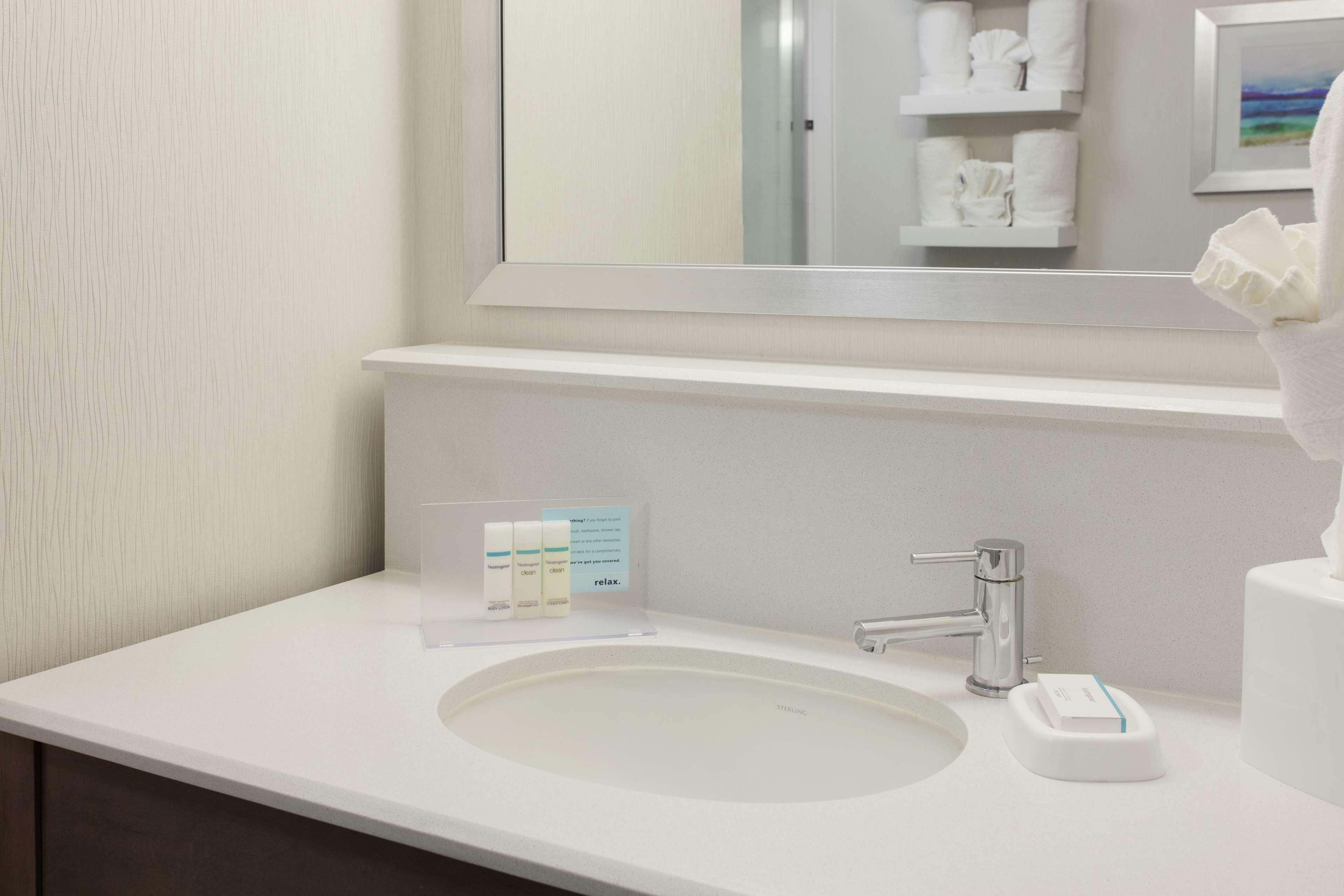 Studio King Bed Non Smoking