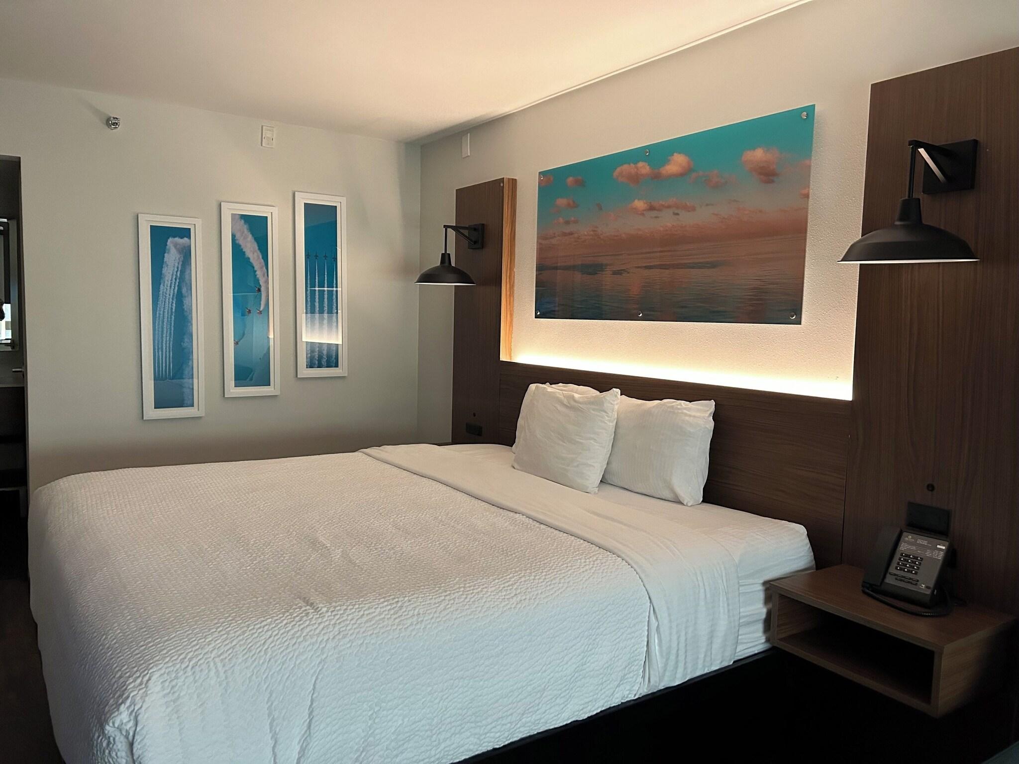 Room Deluxe King Bed