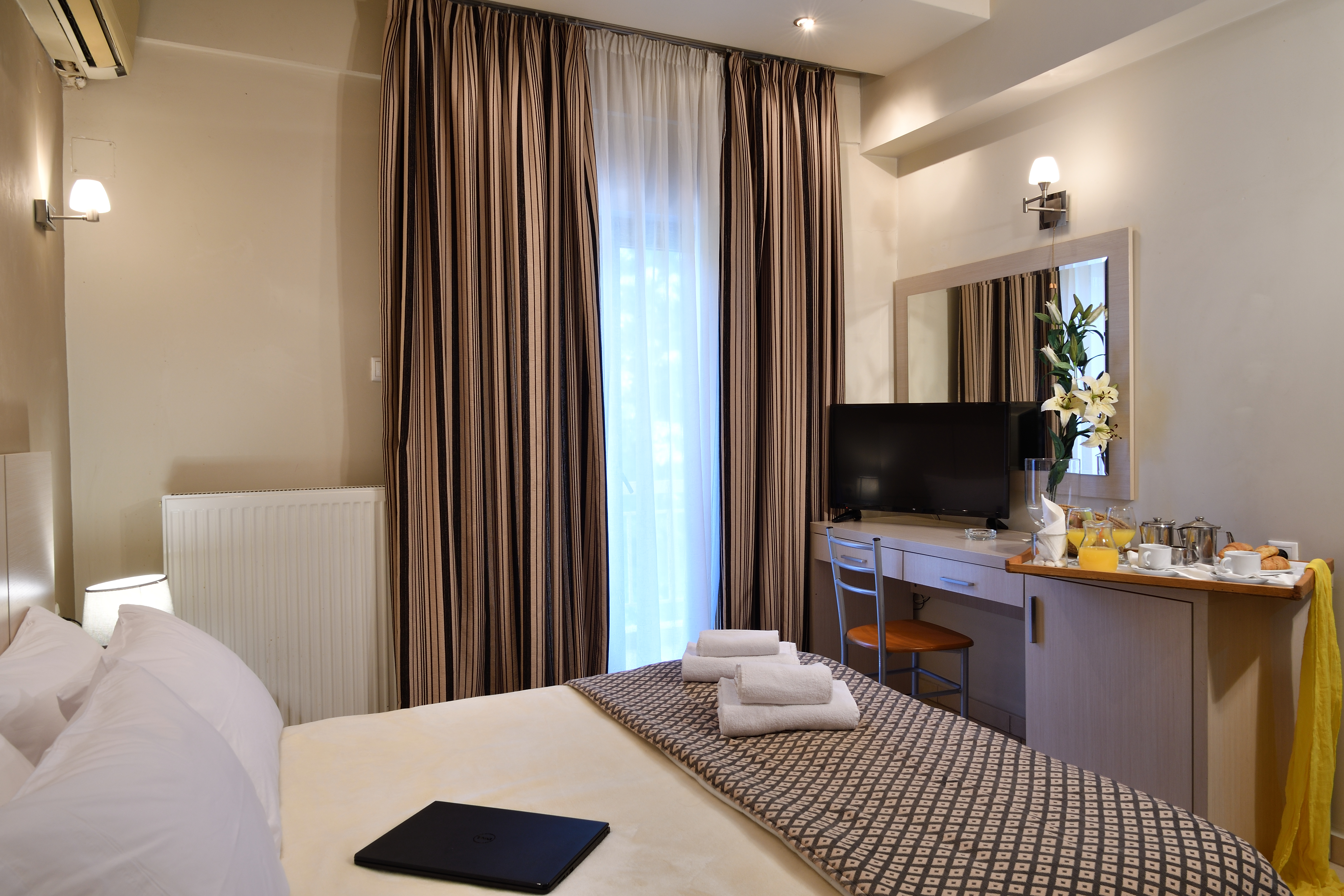 Double or Twin Standard