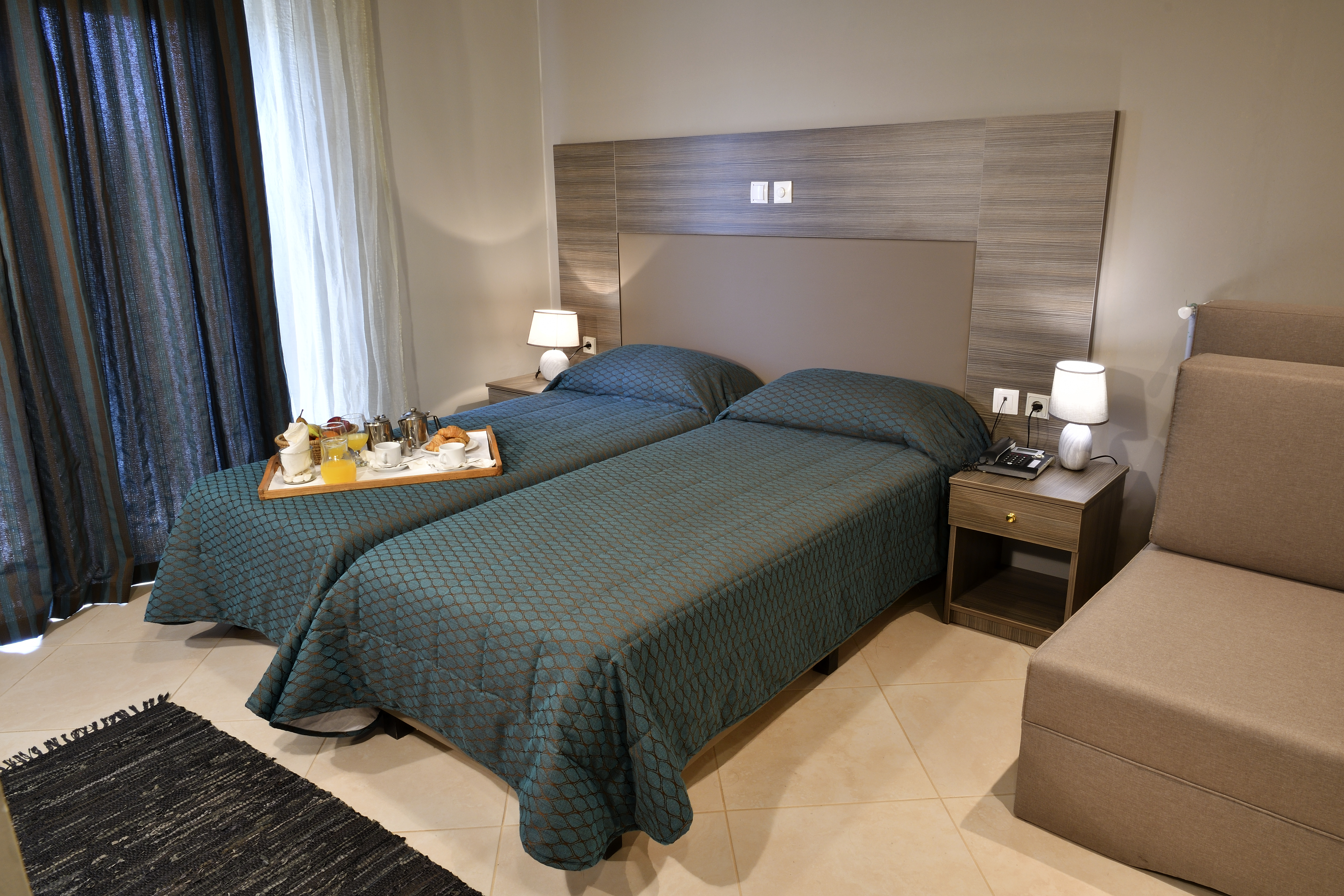 Double or Twin Standard