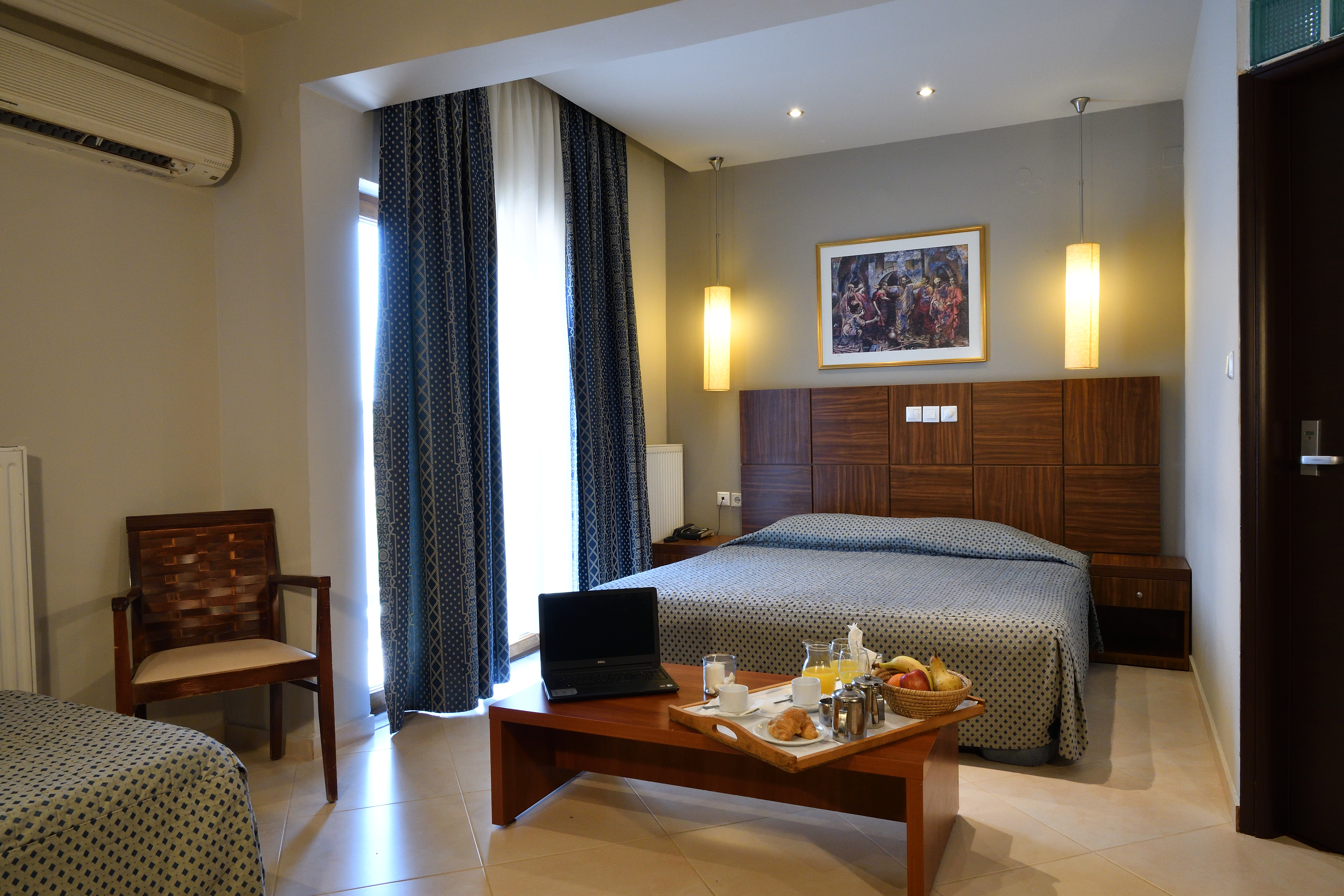 Double or Twin Standard