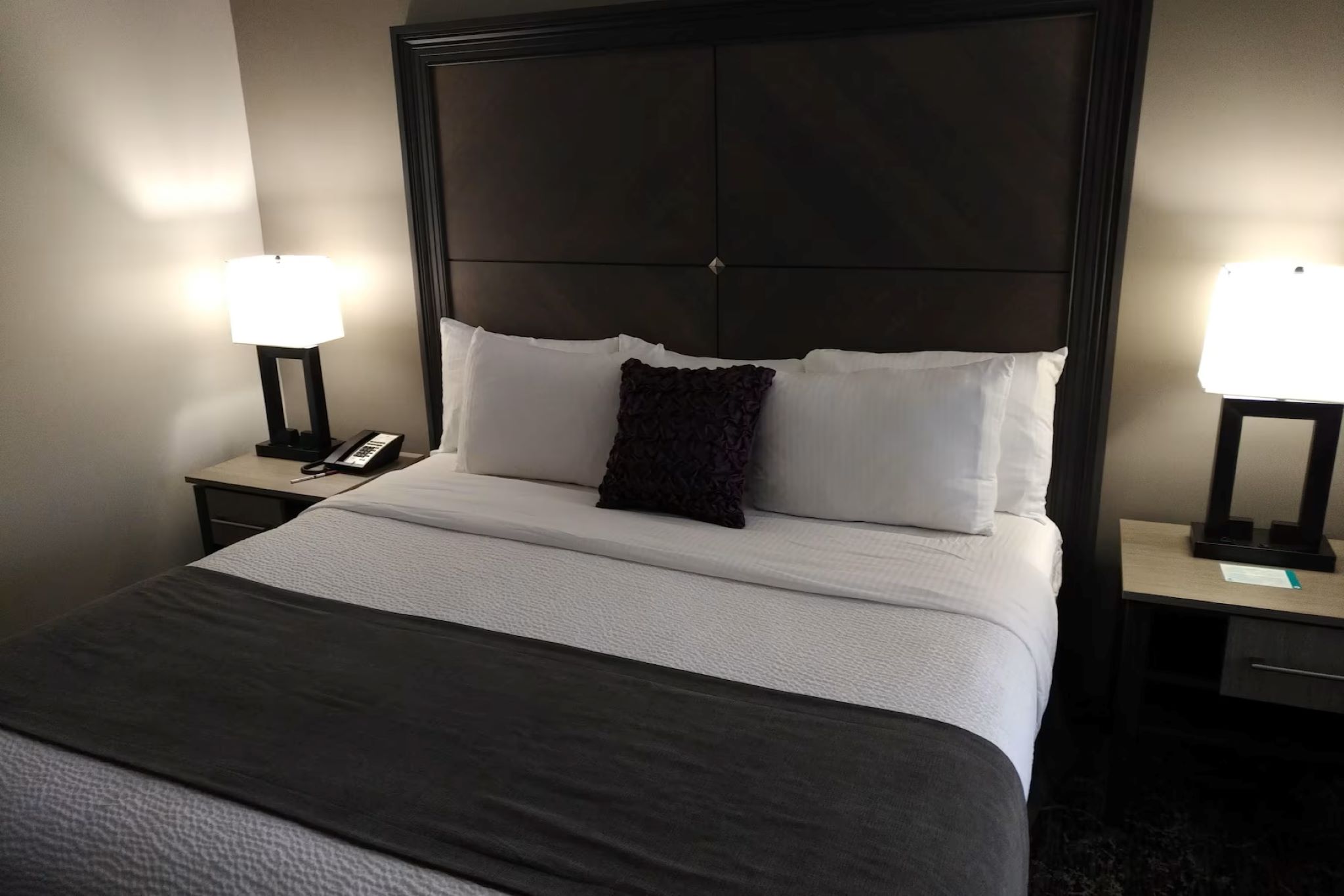 Room Queen Bed Non Smoking