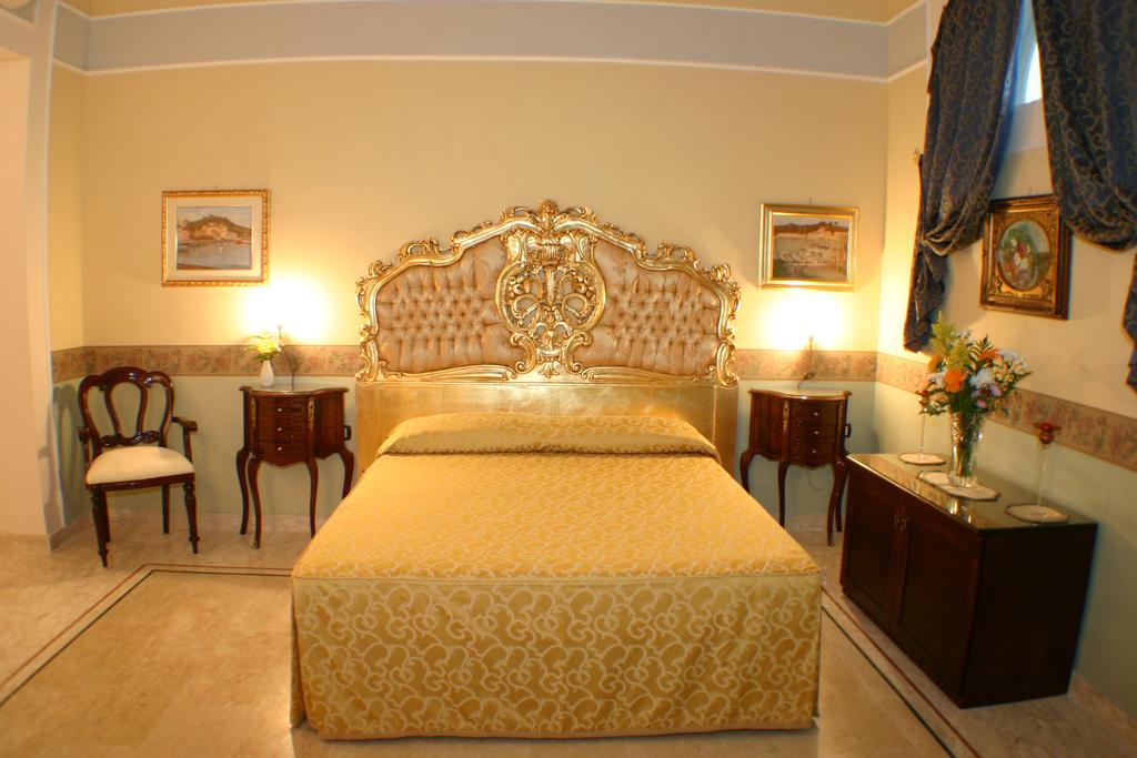 Double or Twin Superior