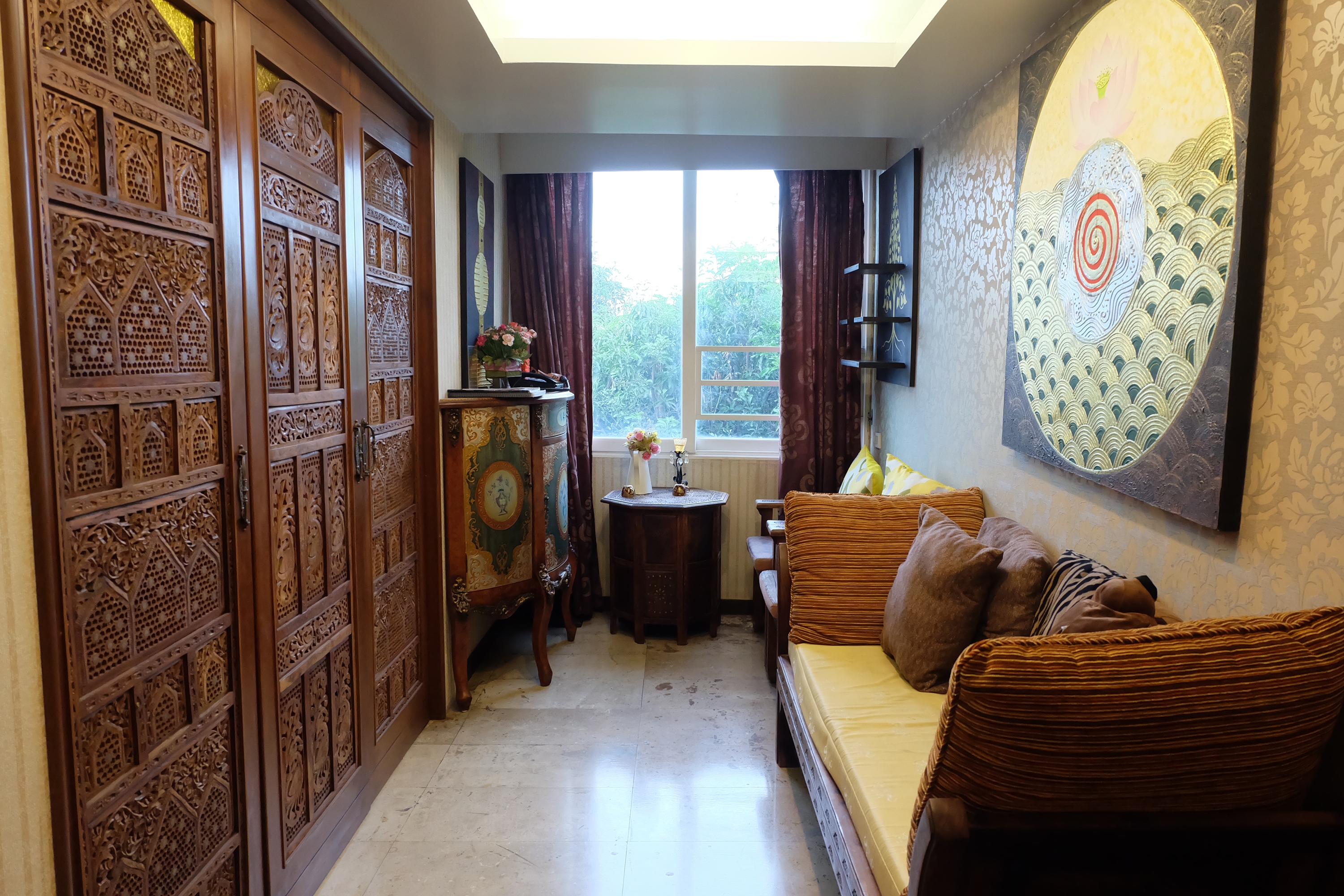 Family Room Executive