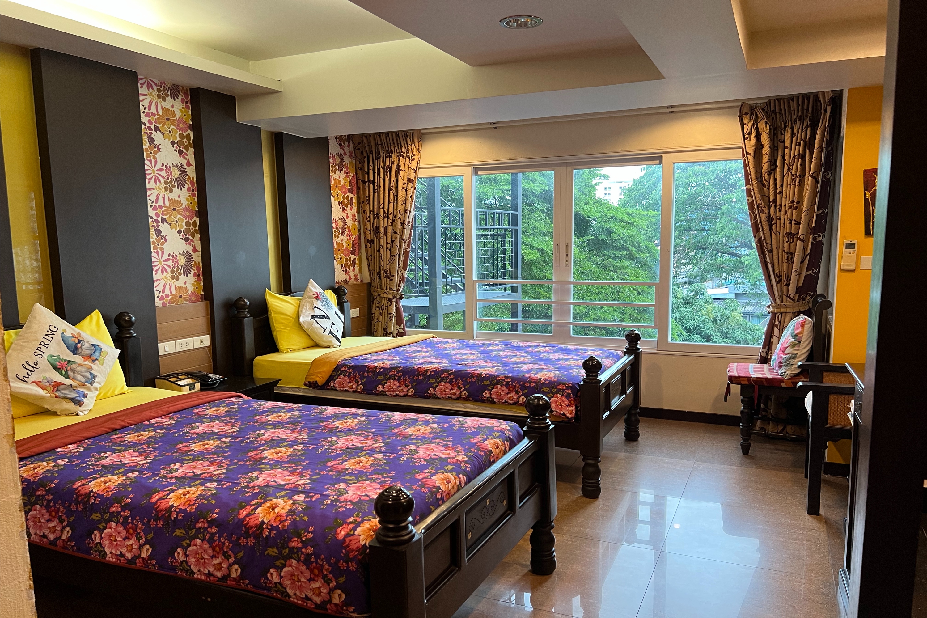 Double or Twin Deluxe