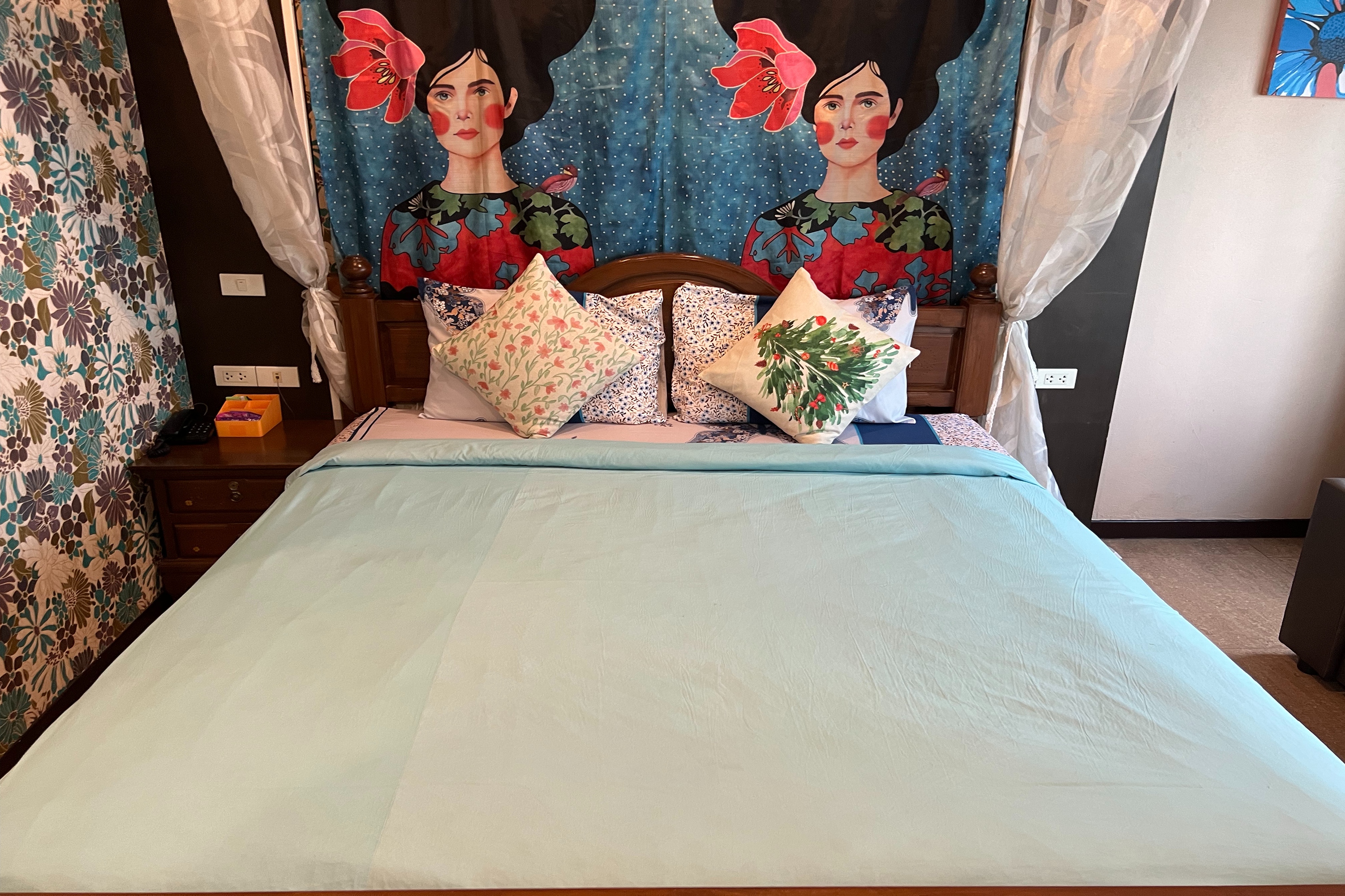 Double or Twin Deluxe