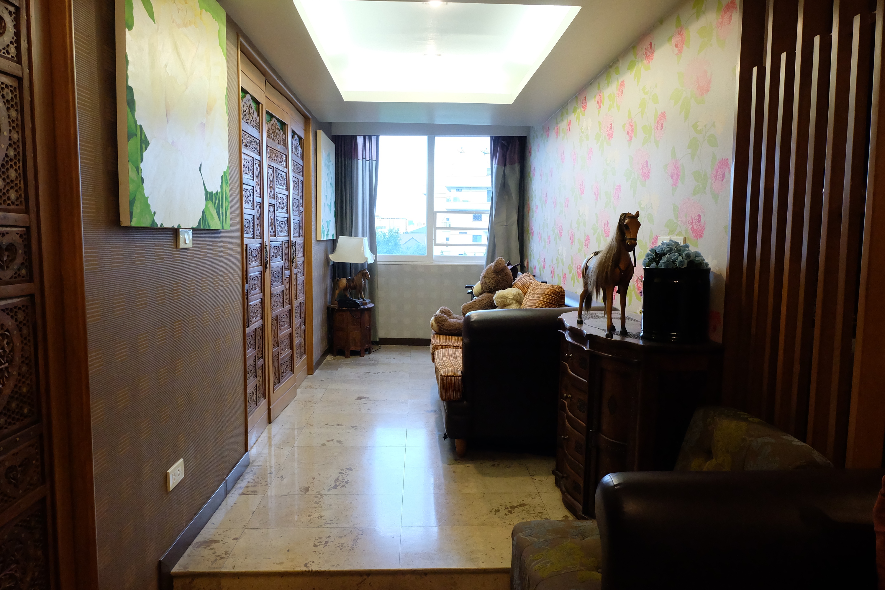 Family Room Executive