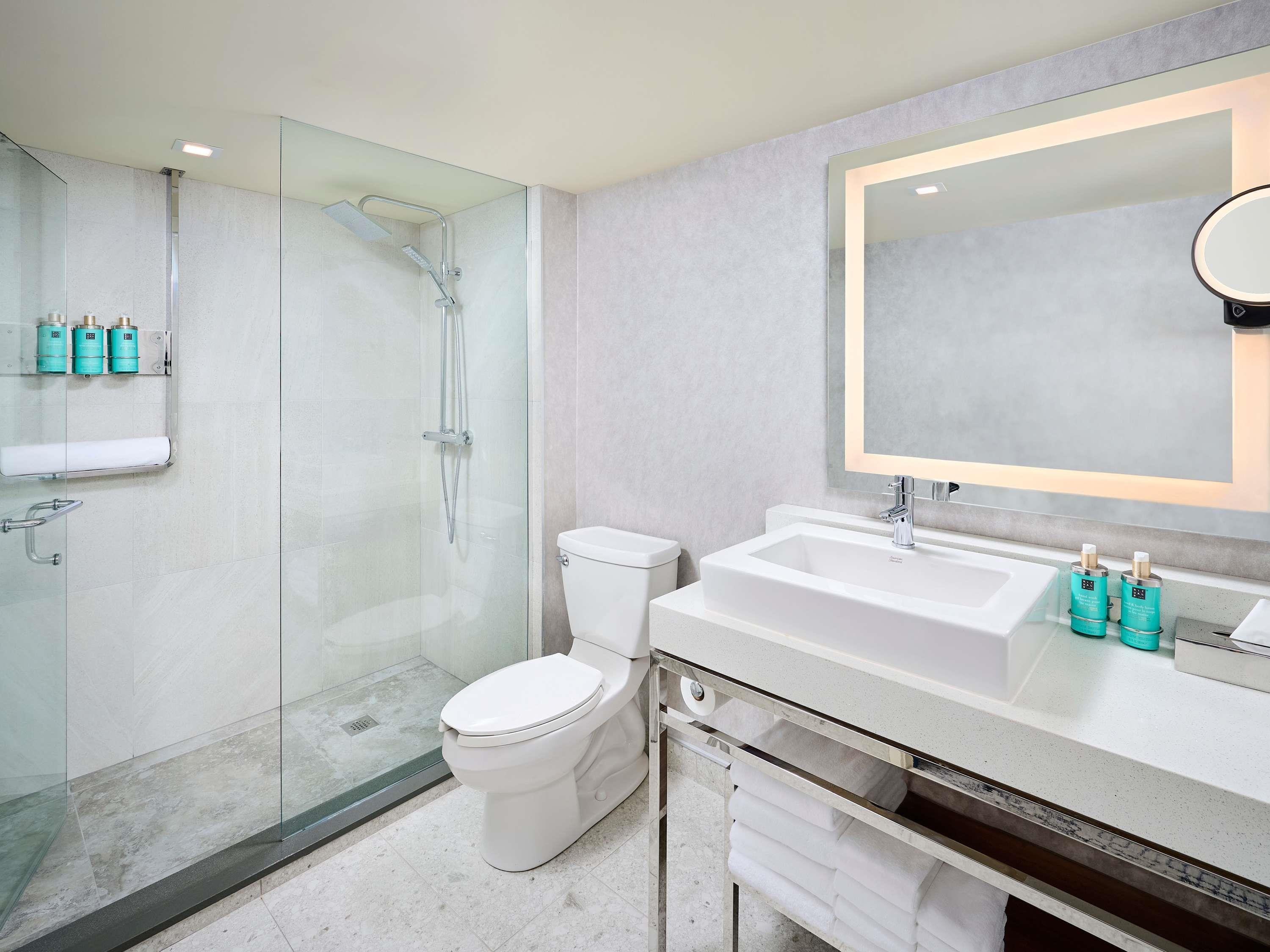 Double Superior King Bed