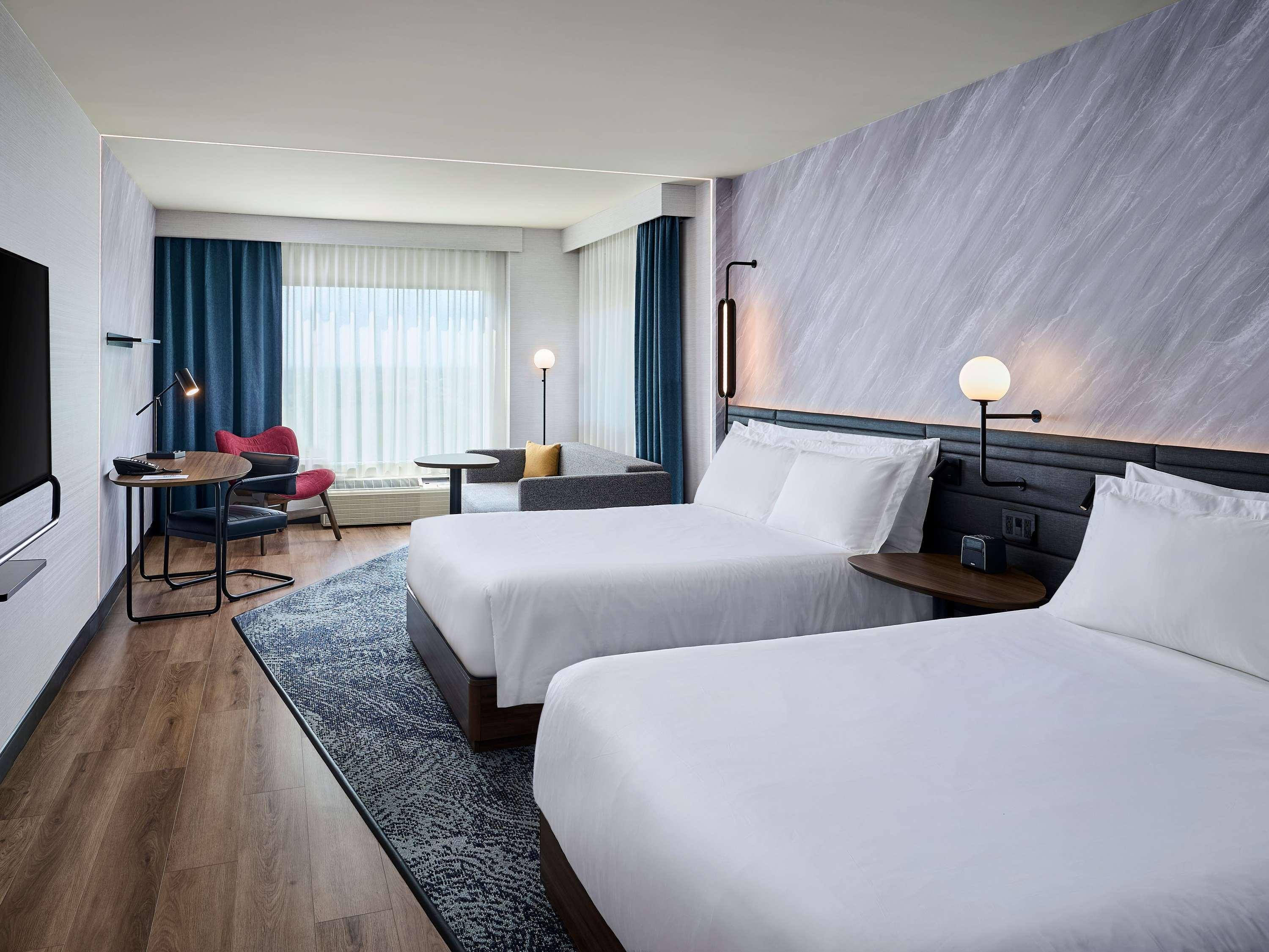 Double Executive King Bed