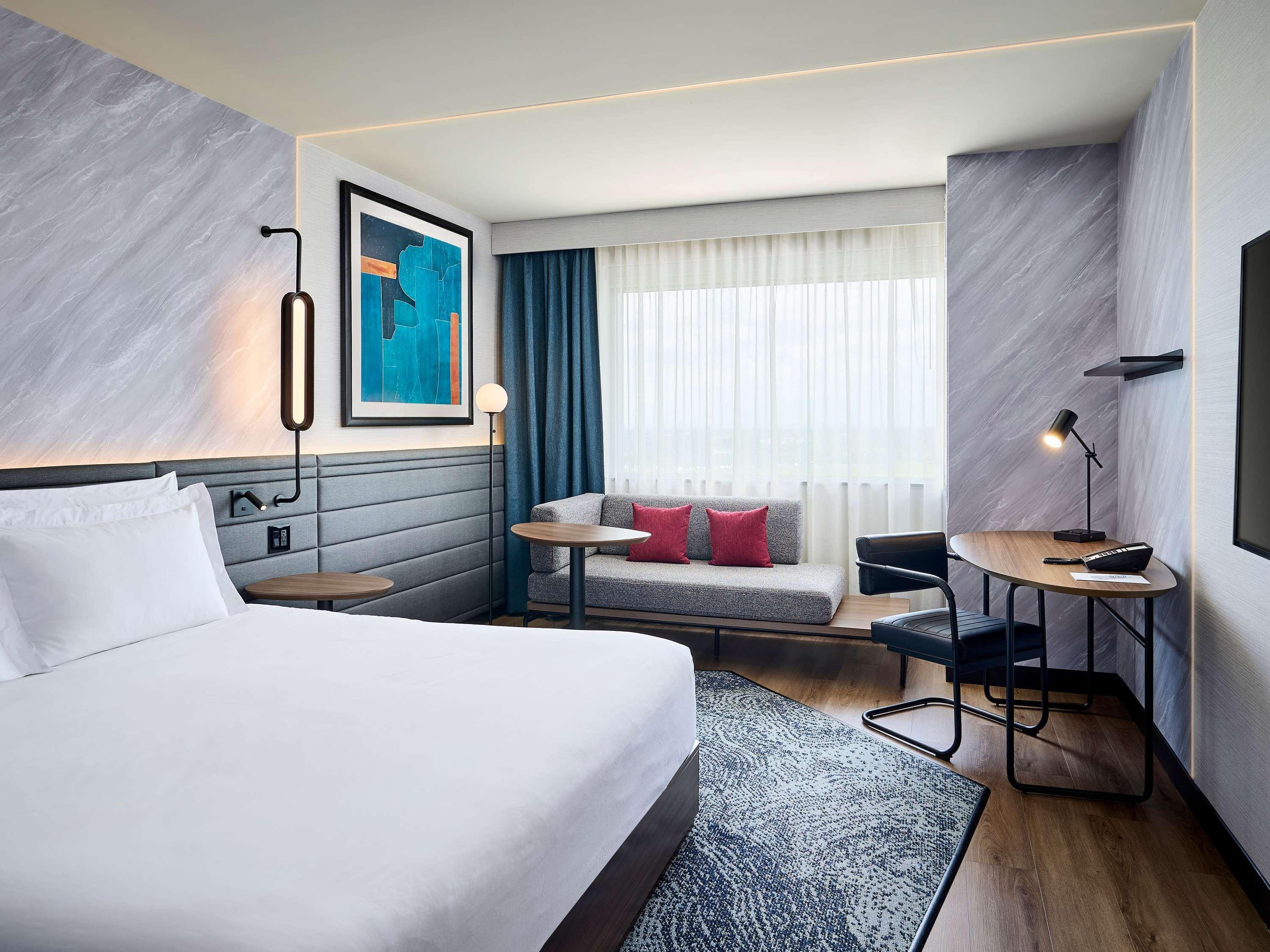 Double Executive King Bed