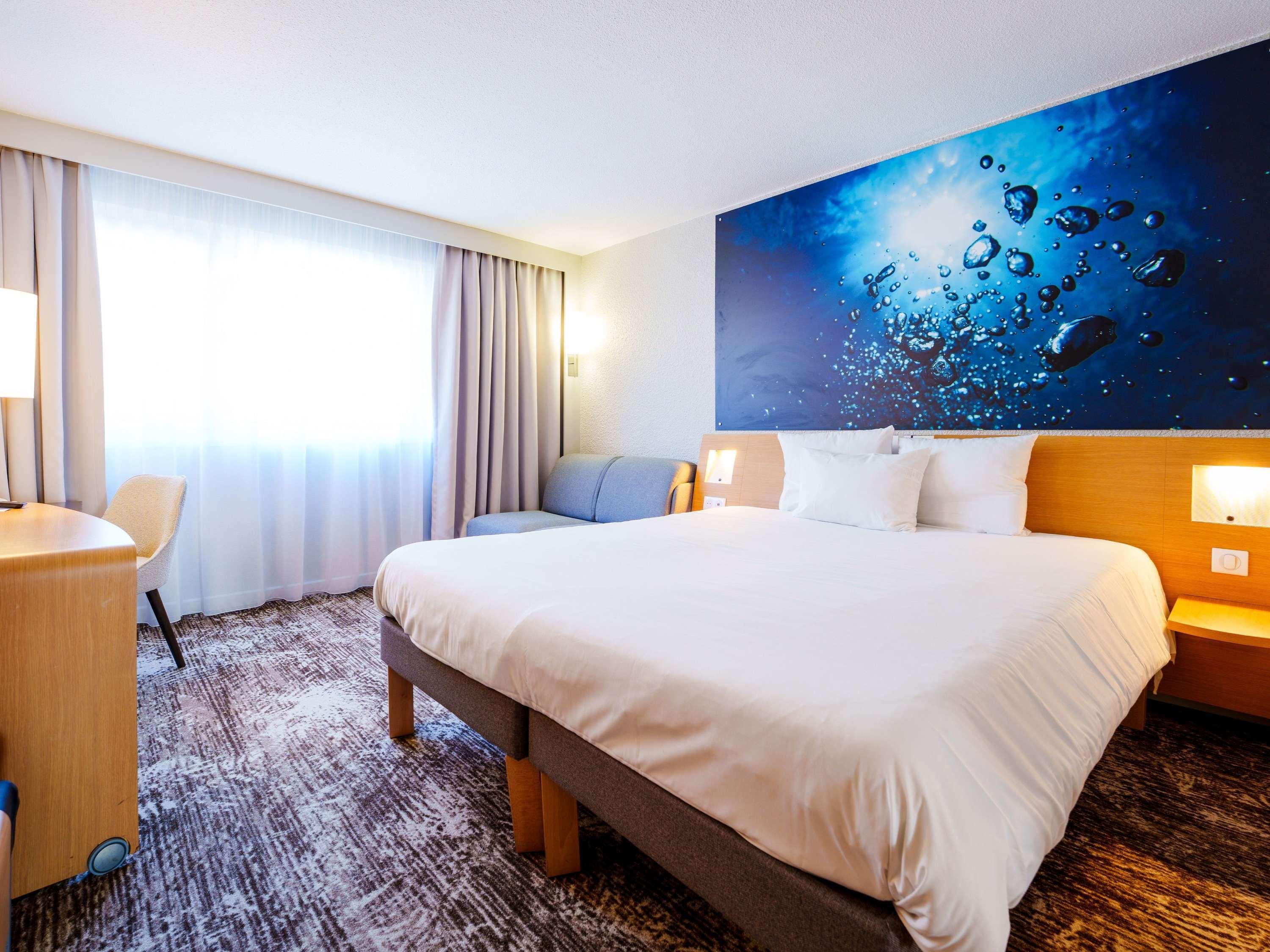 Double Classic Double Bed