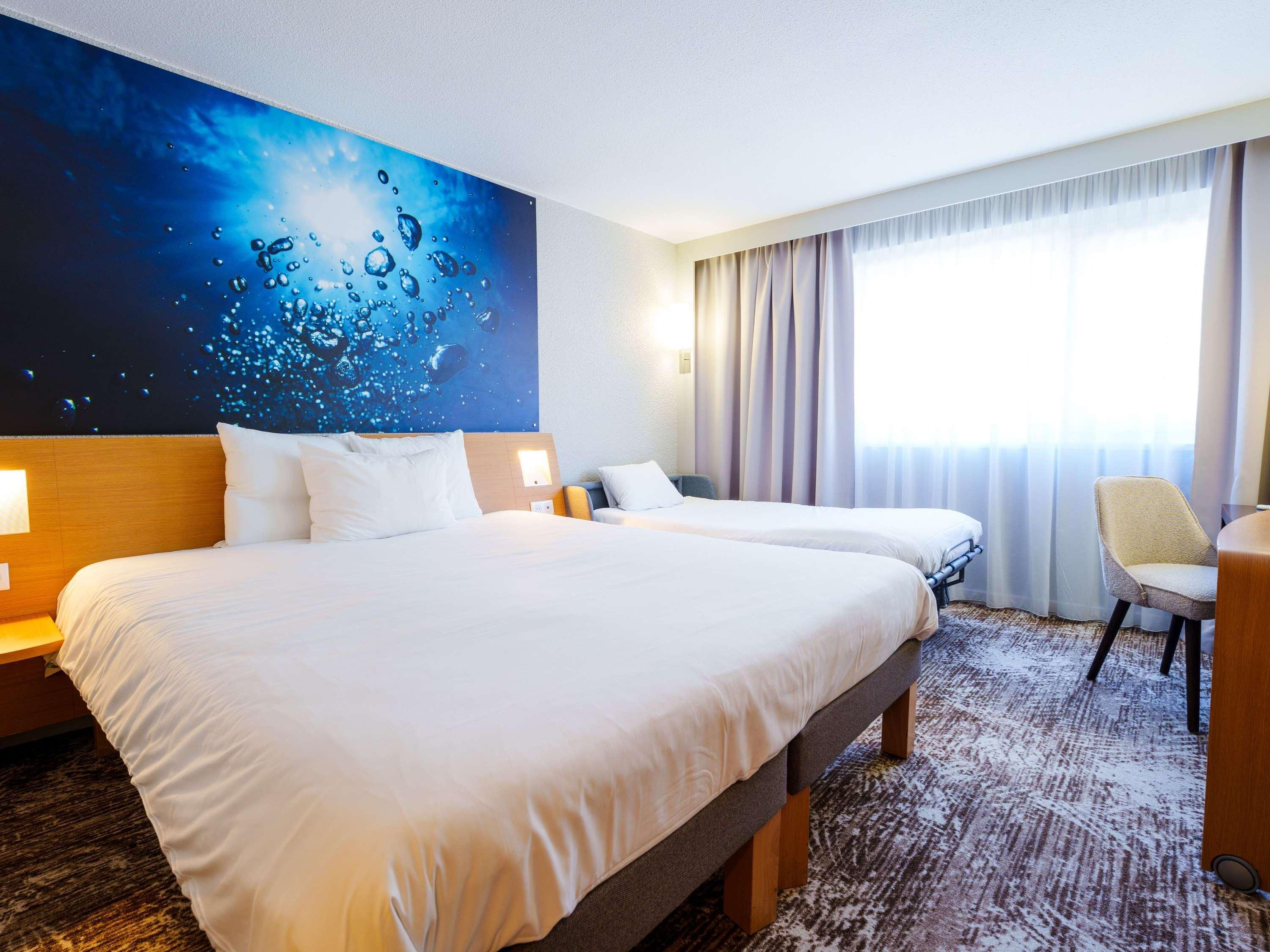 Double Classic Double Bed