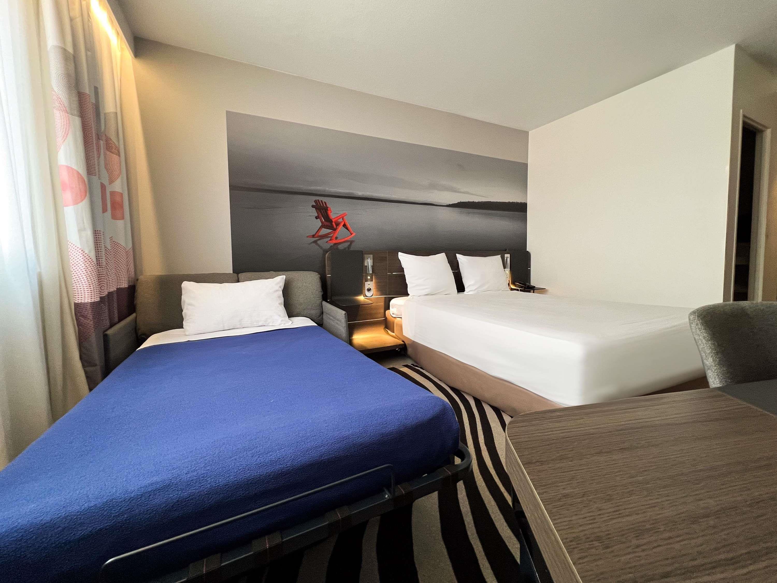 Double Classic Double Bed