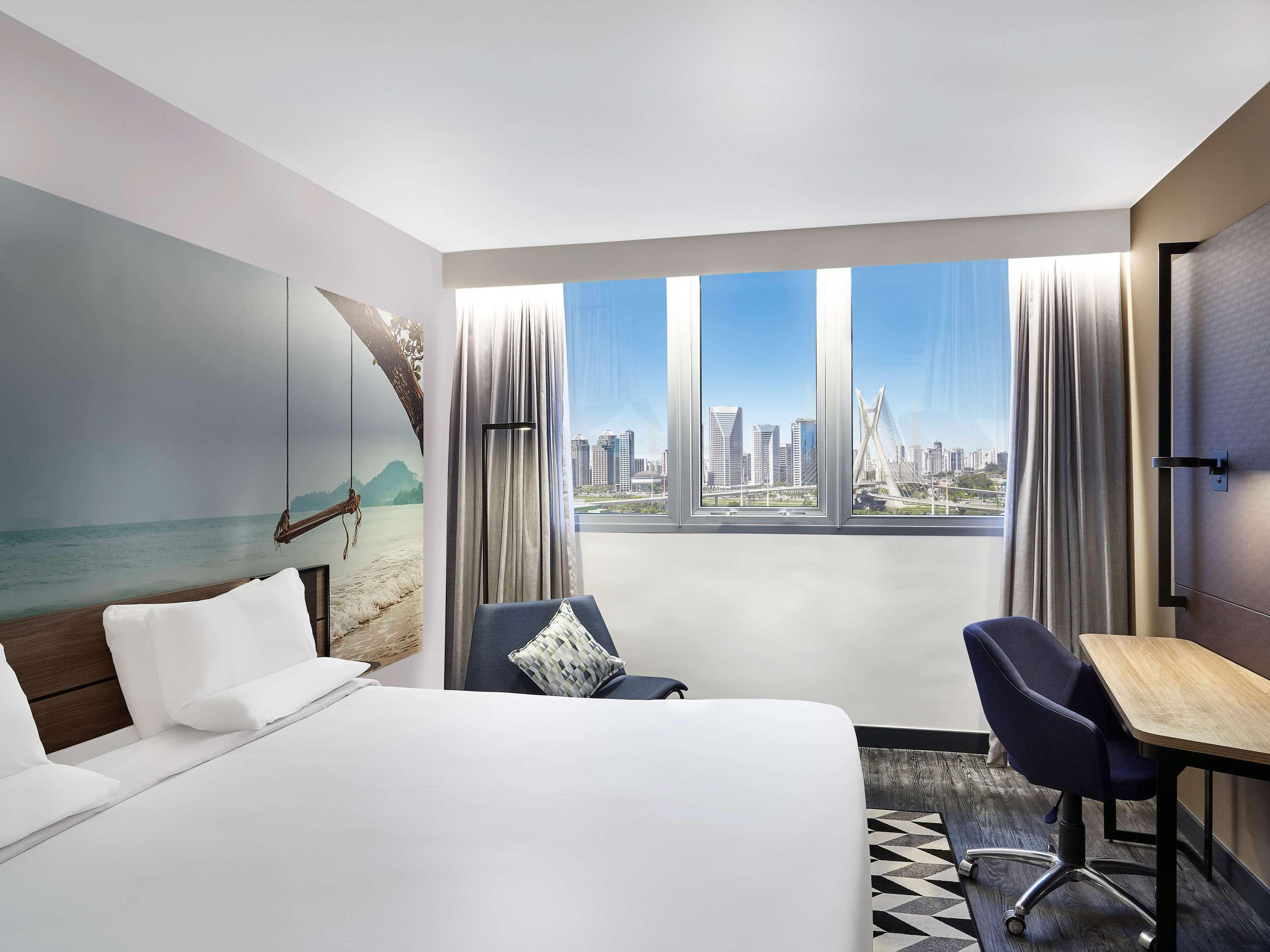 Double Superior Queen Bed