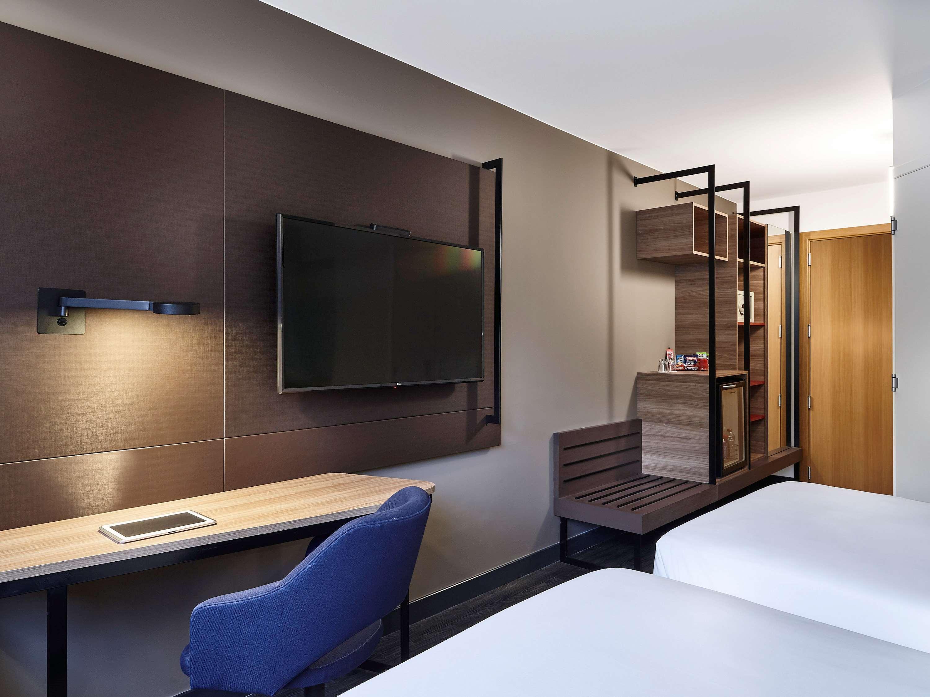 Double Superior Queen Bed