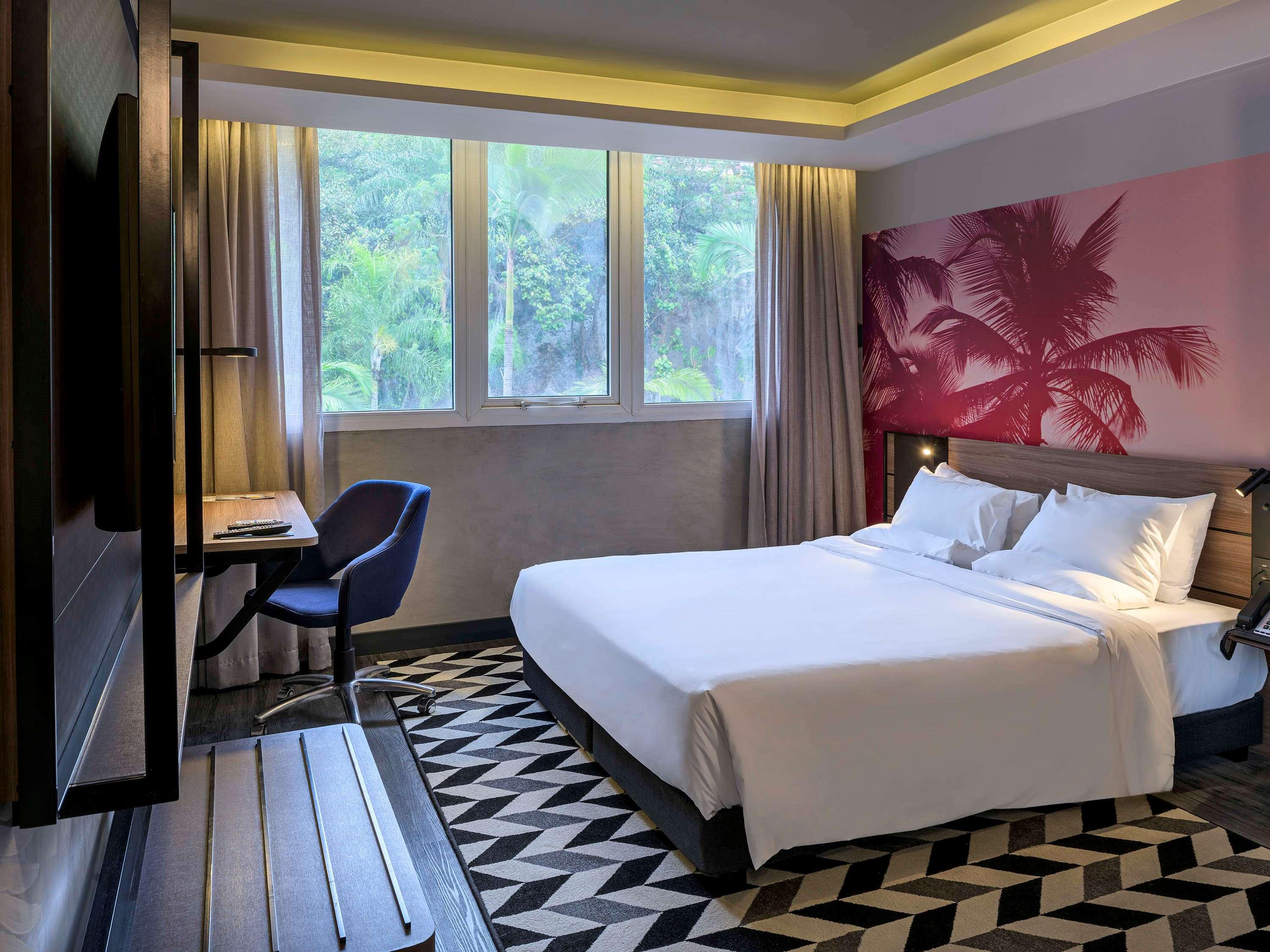 Apartment Queen Size Bed