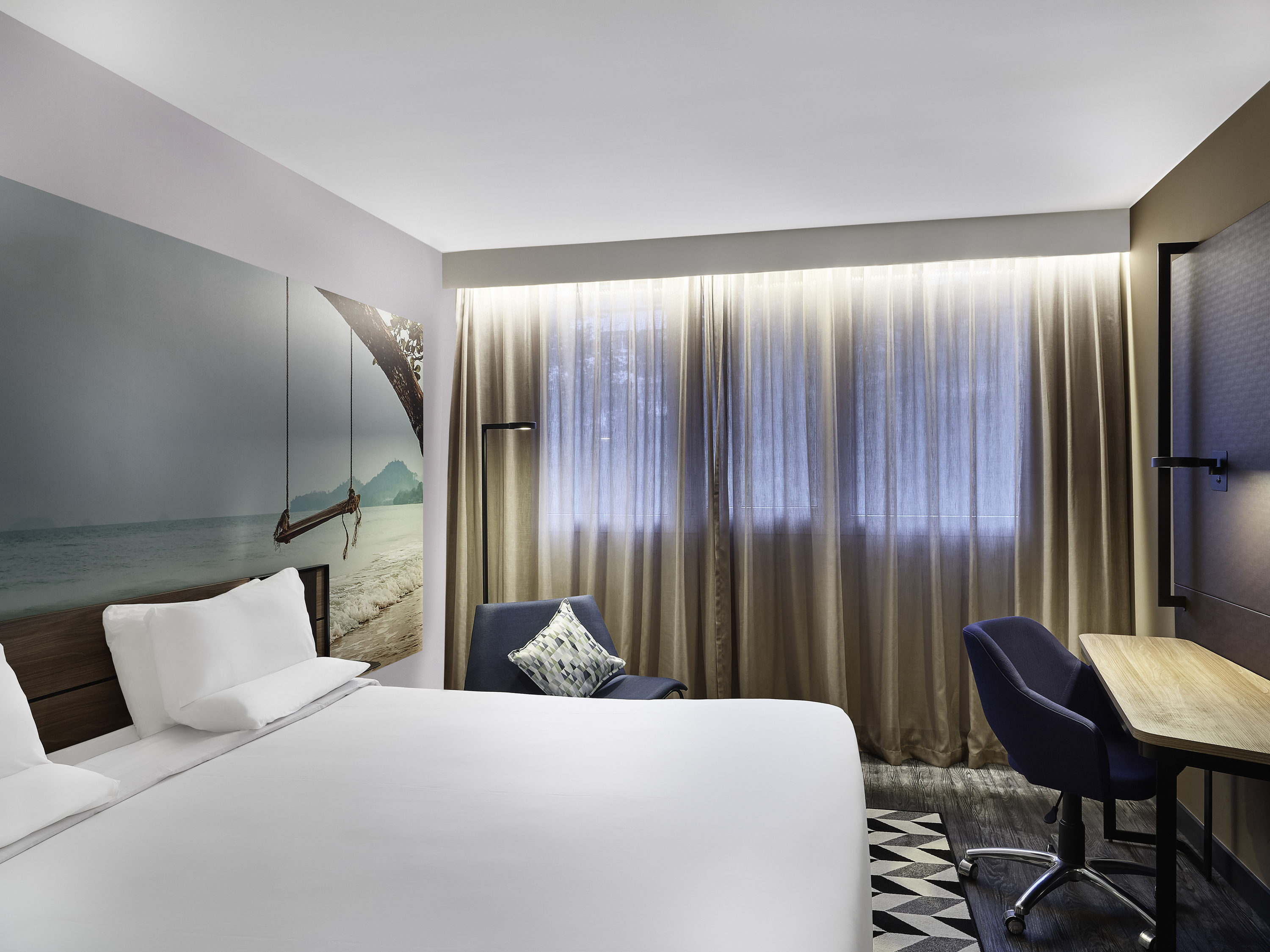 Double Superior Queen Bed