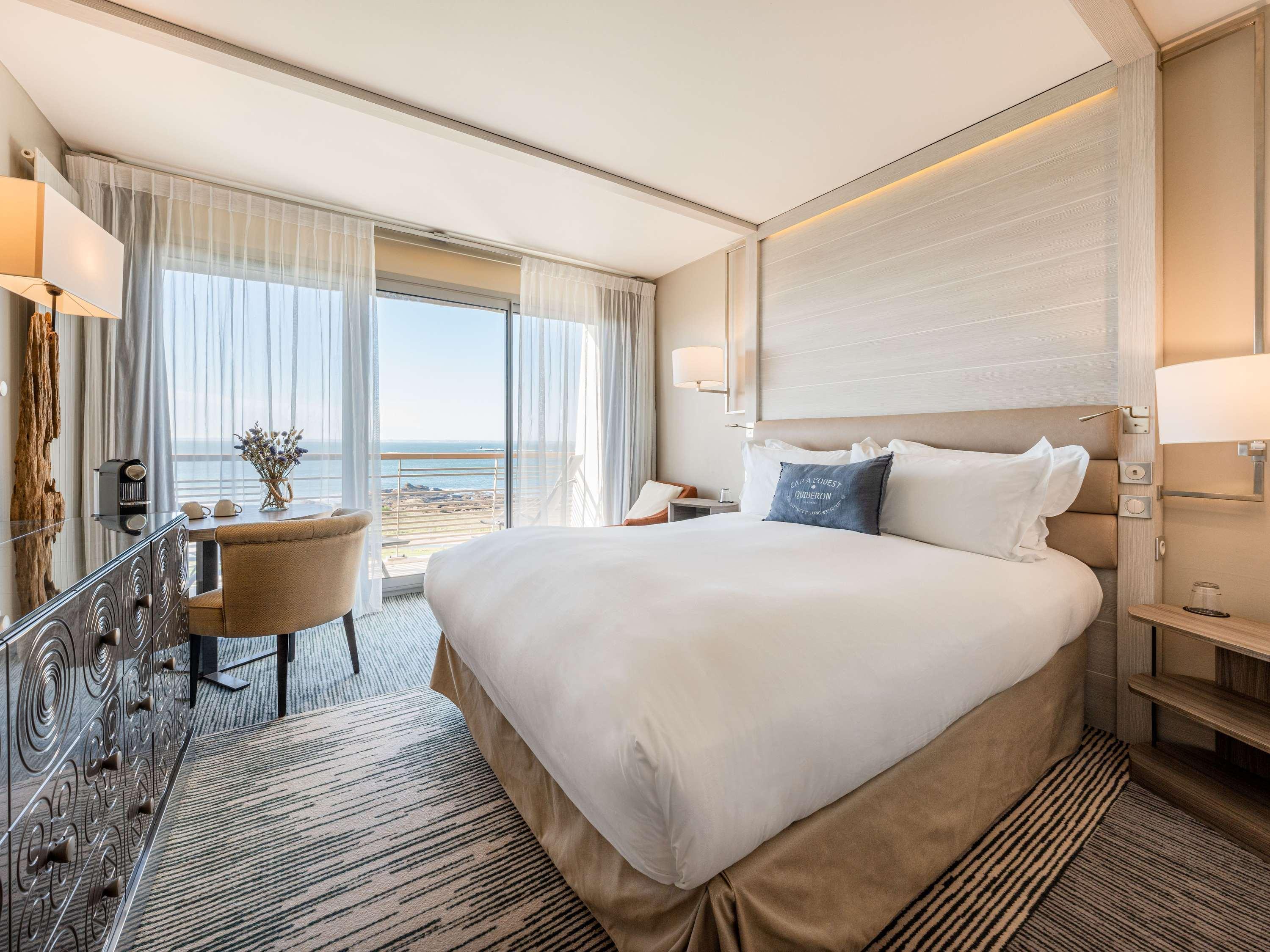 Double or Twin Superior Sea View