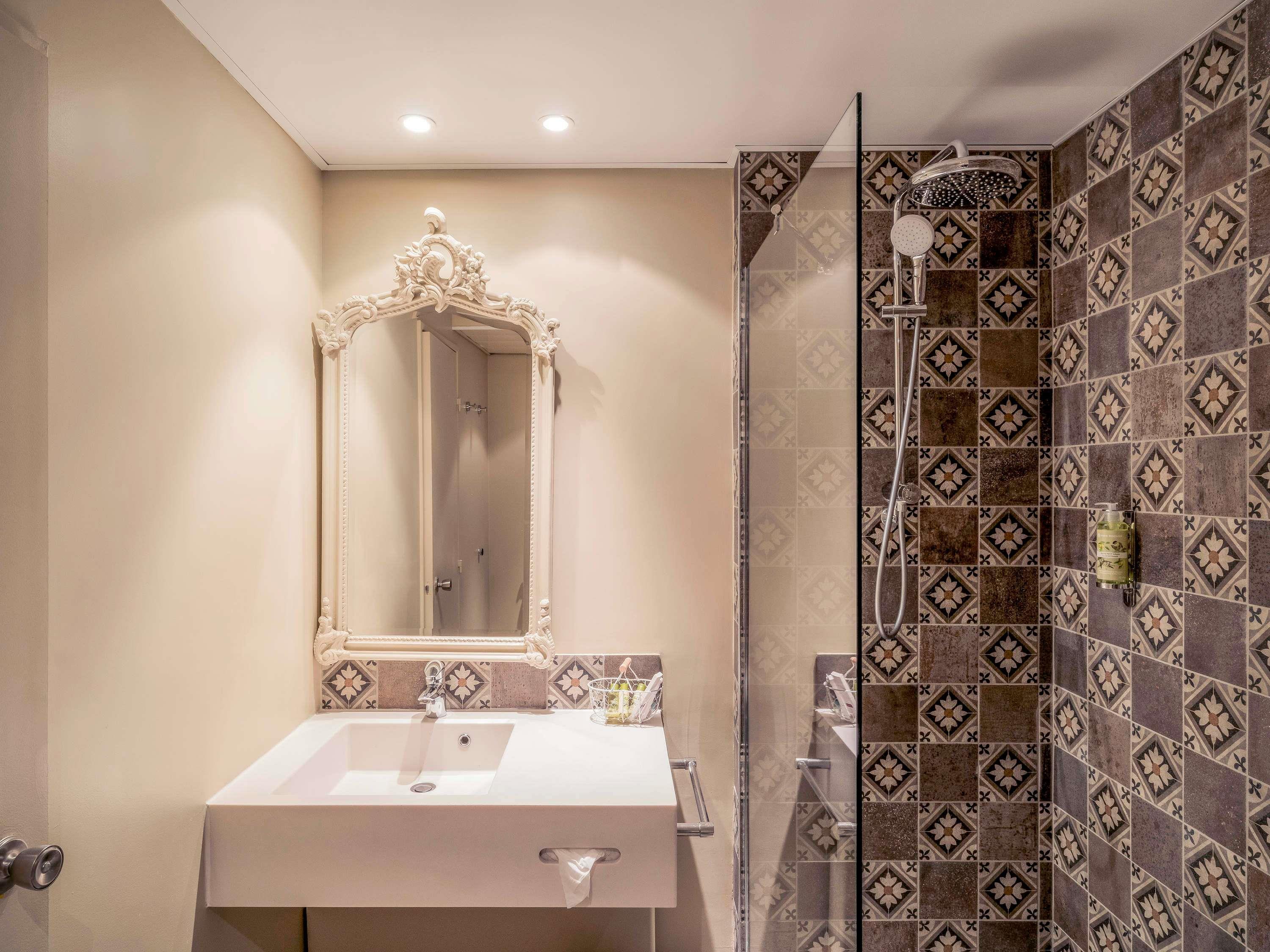 Bed in Dormitory Park View